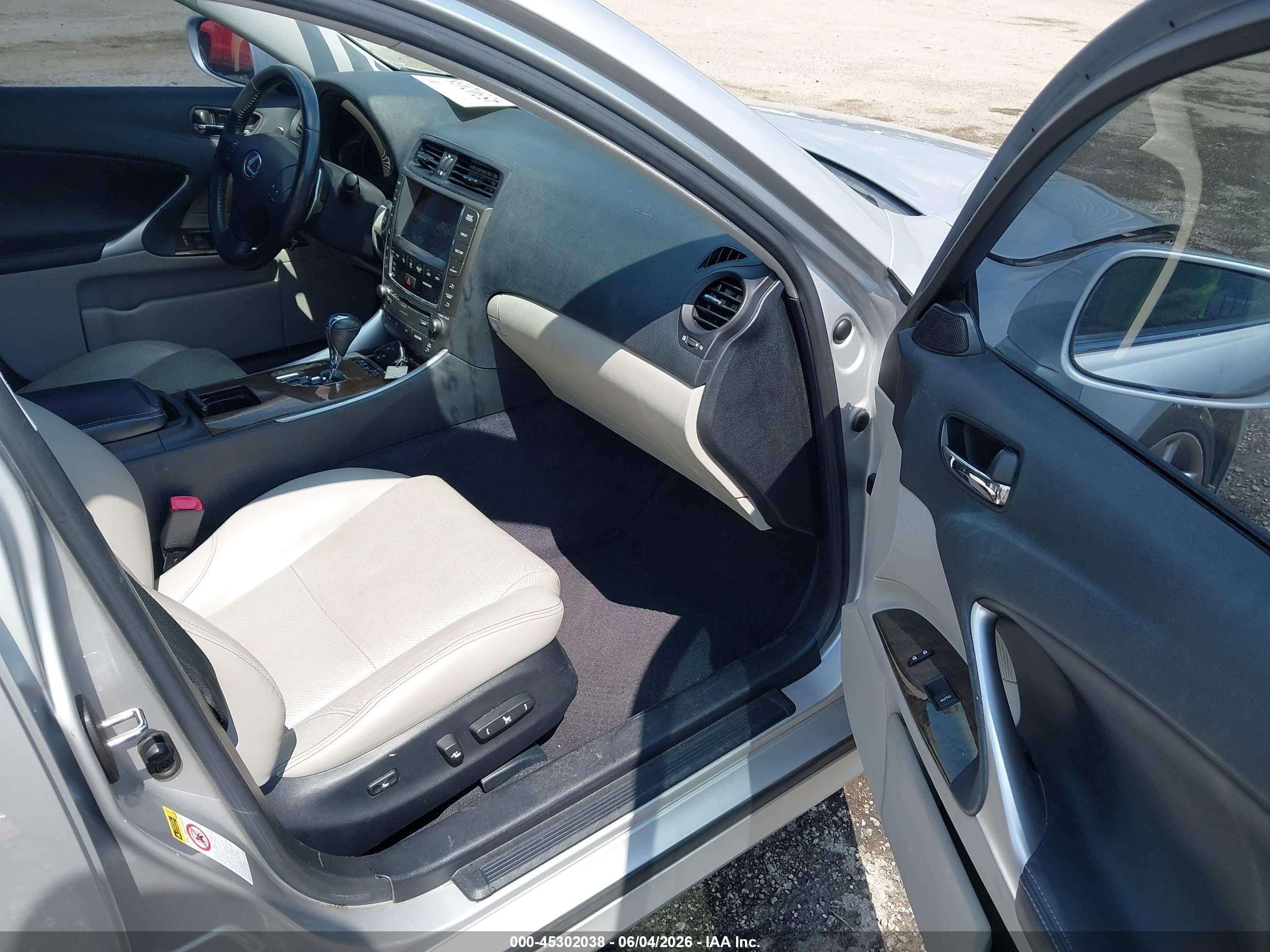 2010 Lexus Is 250   Silver vin: JTHBF5C29A5126183
