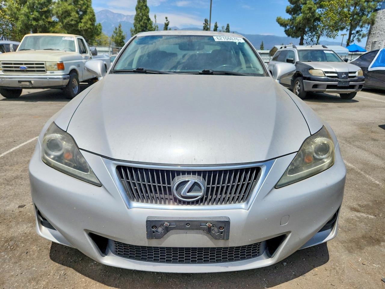 2011 Lexus Is 250 Base Серебряный vin: JTHBF5C29B5153465