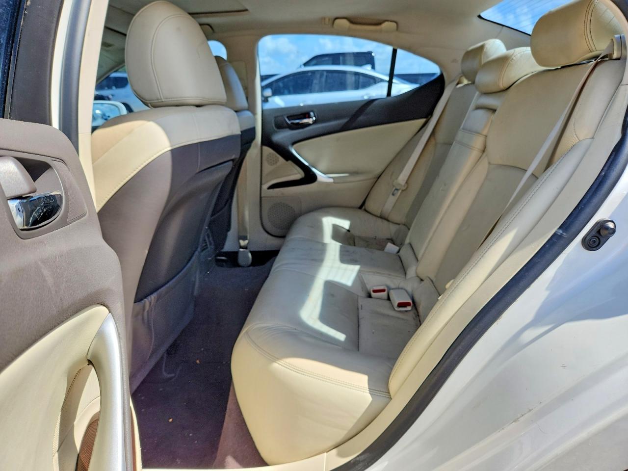 2012 Lexus Is 250 White vin: JTHBF5C29C5182496