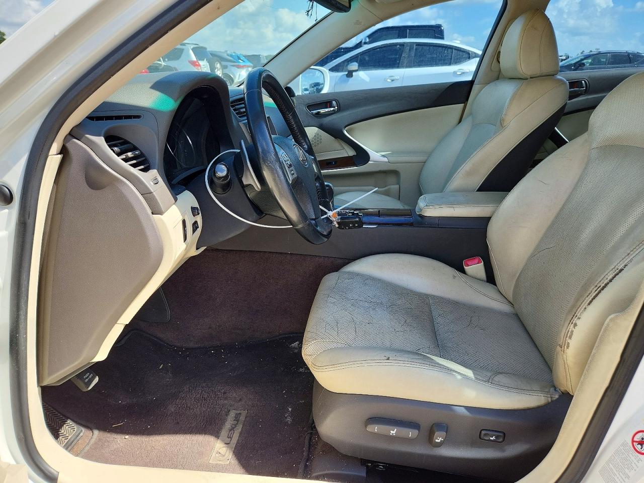 2012 Lexus Is 250 White vin: JTHBF5C29C5182496