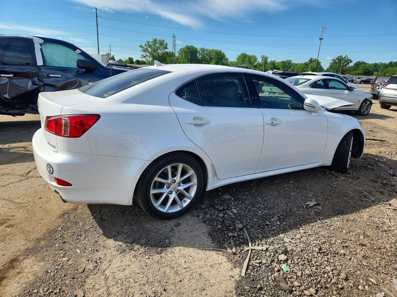 2013 Lexus Is 250 White vin: JTHBF5C29D5190423