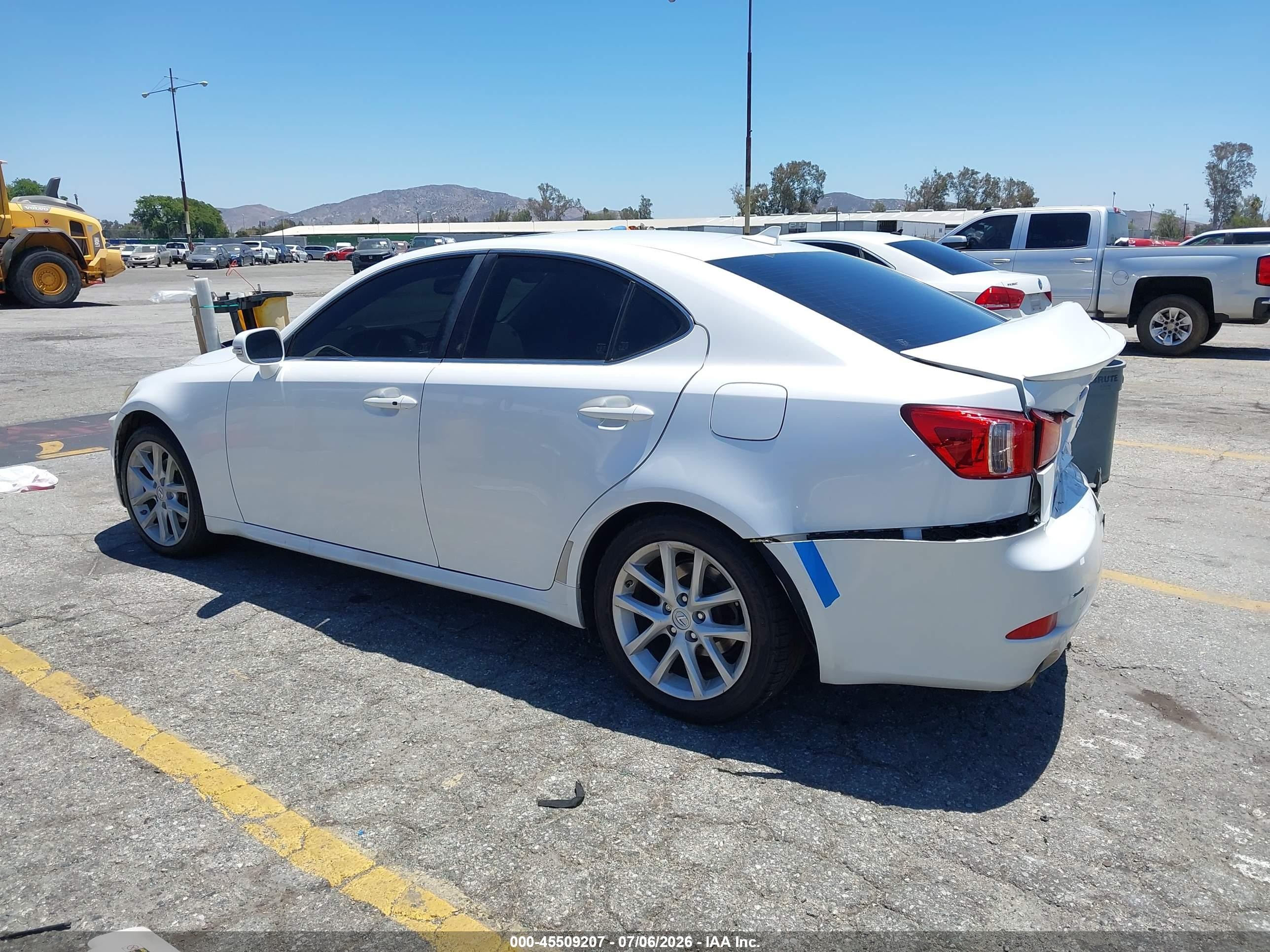 2012 Lexus Is 250   White vin: JTHBF5C2XC5169837