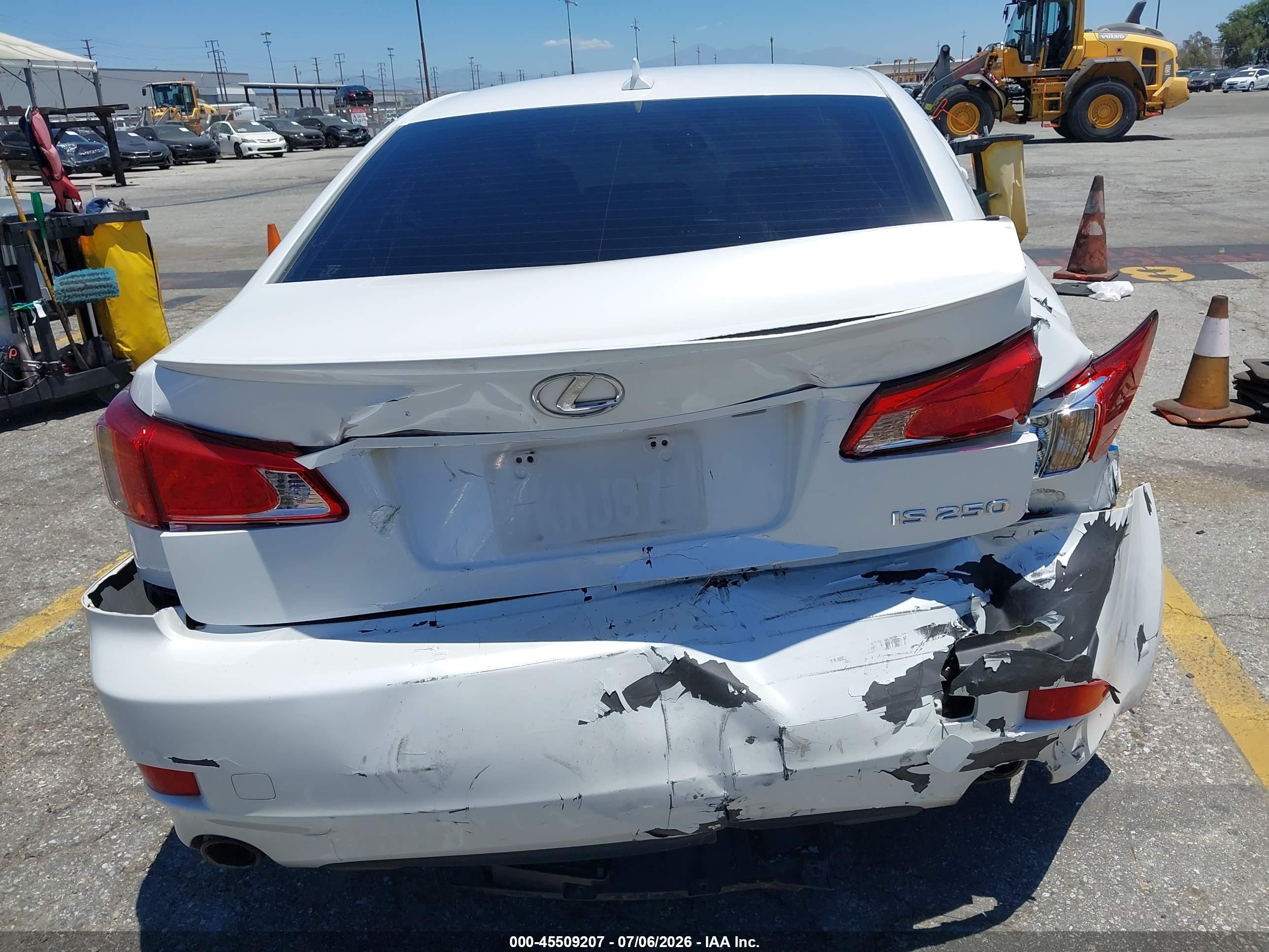 2012 Lexus Is 250   White vin: JTHBF5C2XC5169837