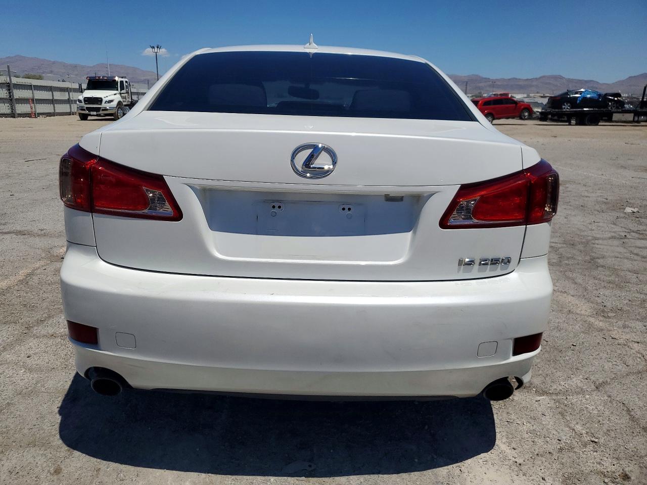 2012 Lexus Is 250 Белый vin: JTHBF5C2XC5181468