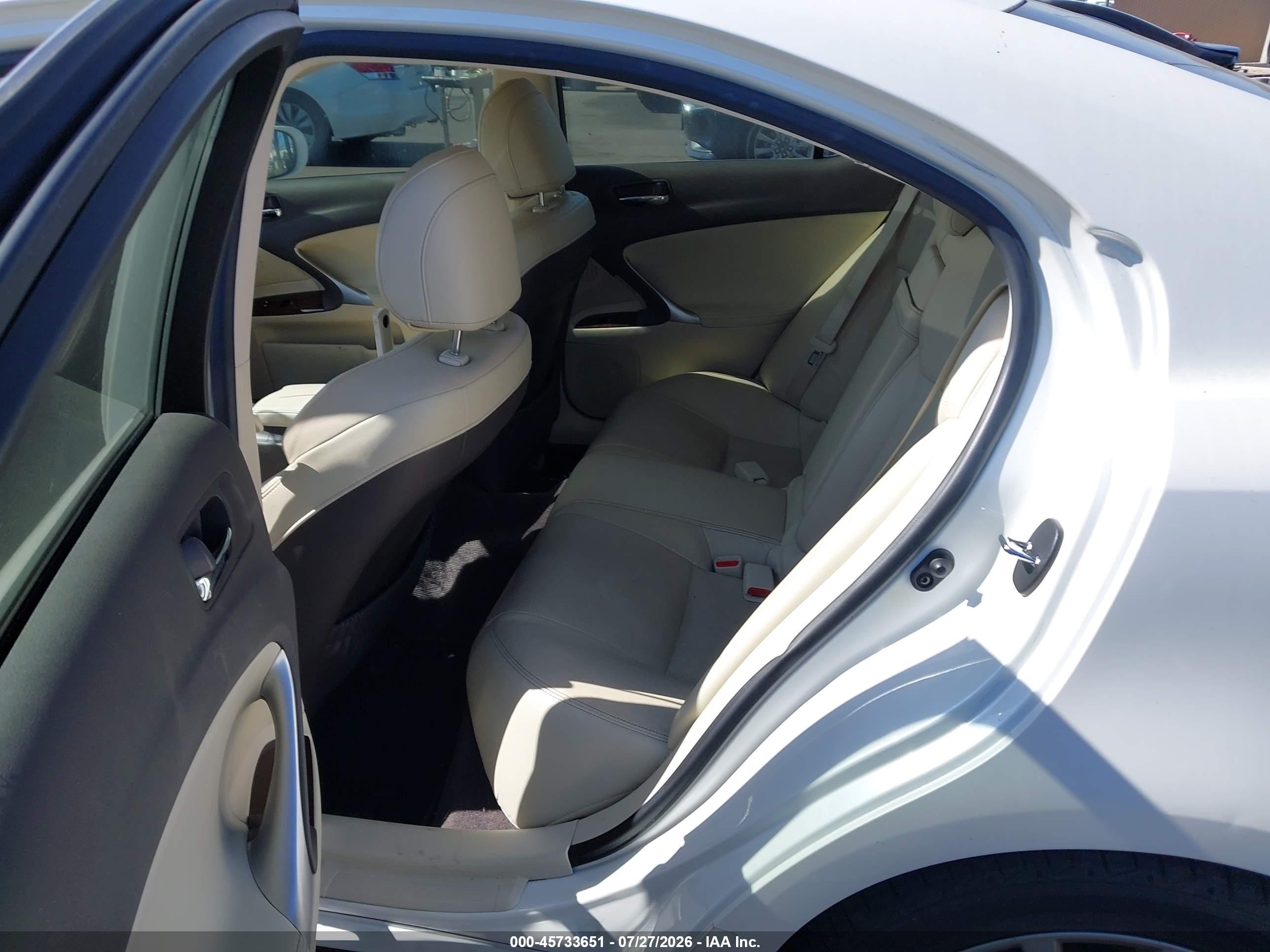 2012 Lexus Is 250   Белый vin: JTHBF5C2XC5183883