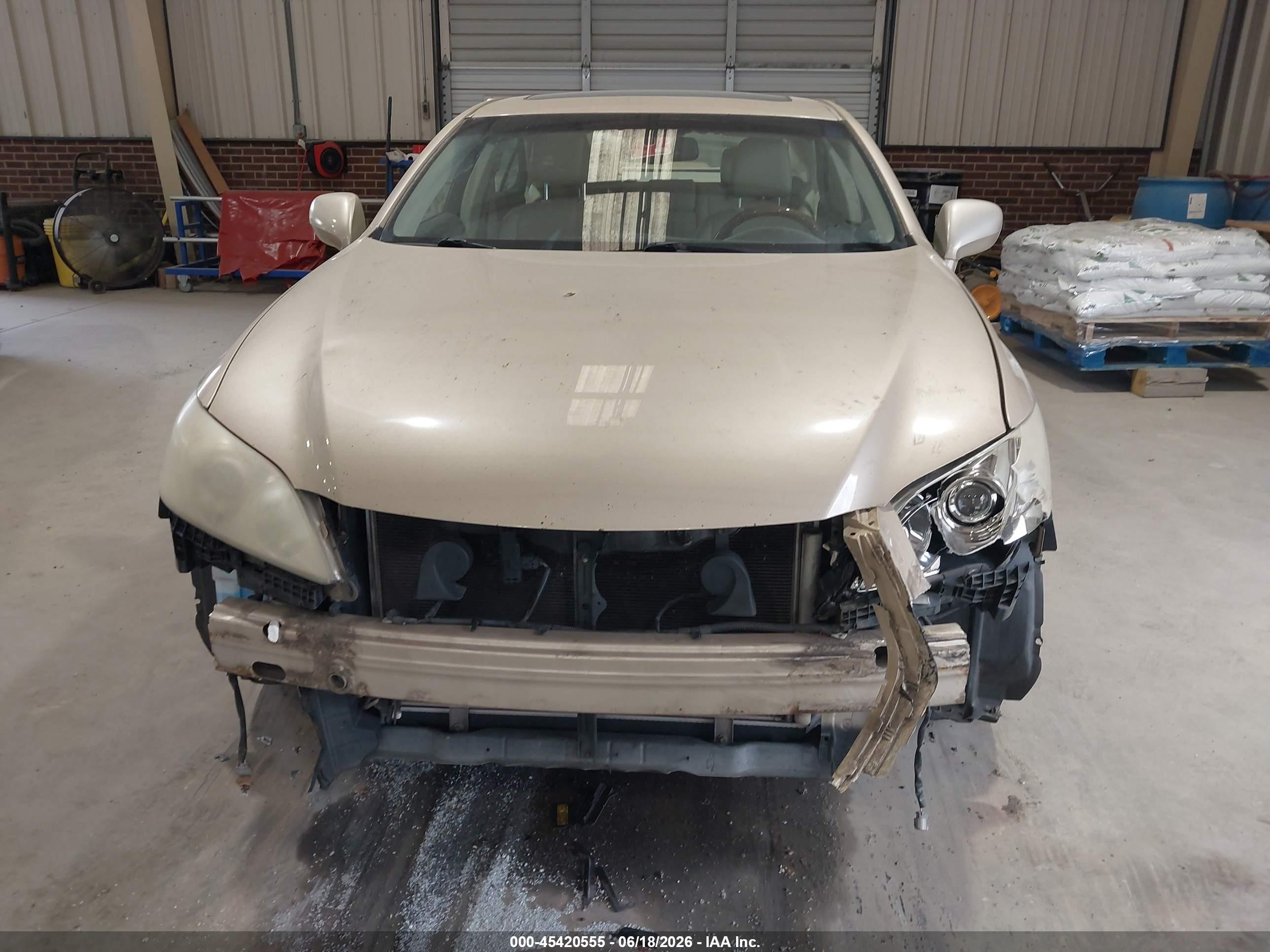 2007 Lexus Es 350   Gold vin: JTHBJ46G072073898