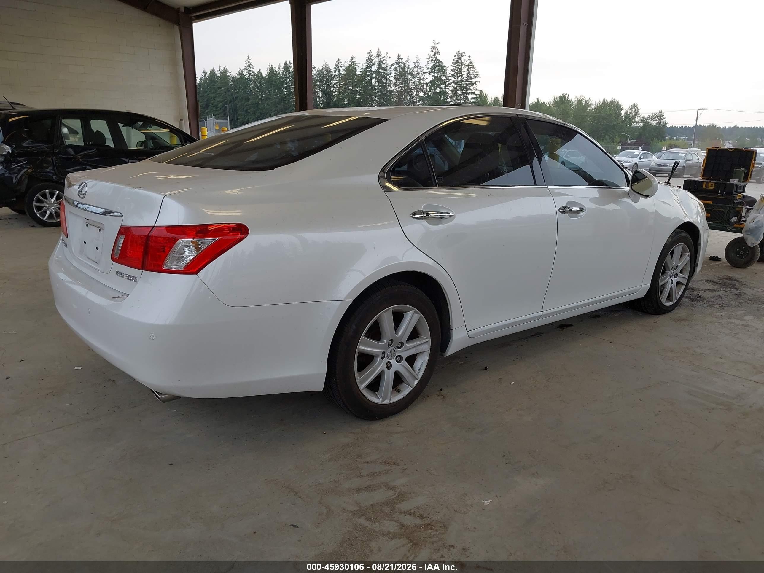 2007 Lexus Es 350   White vin: JTHBJ46G072119813