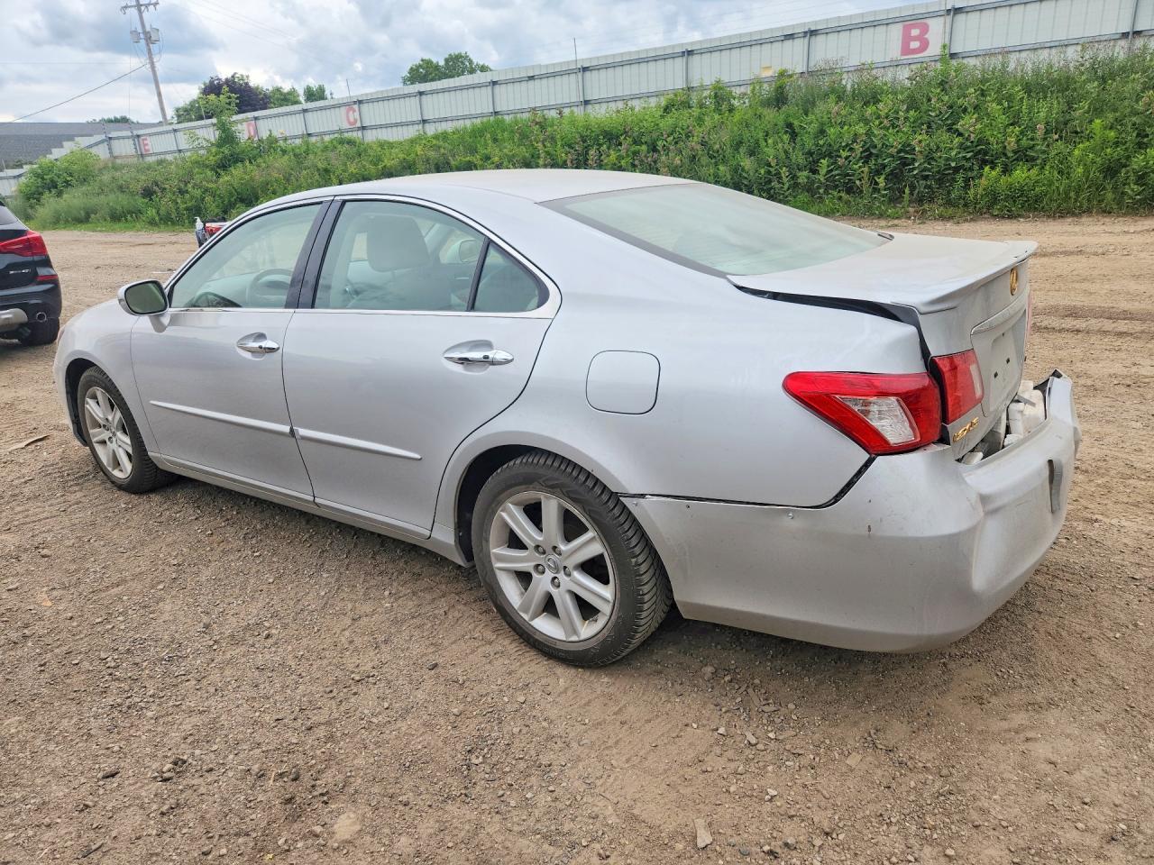 2009 Lexus Es 350 Silver vin: JTHBJ46G092283047