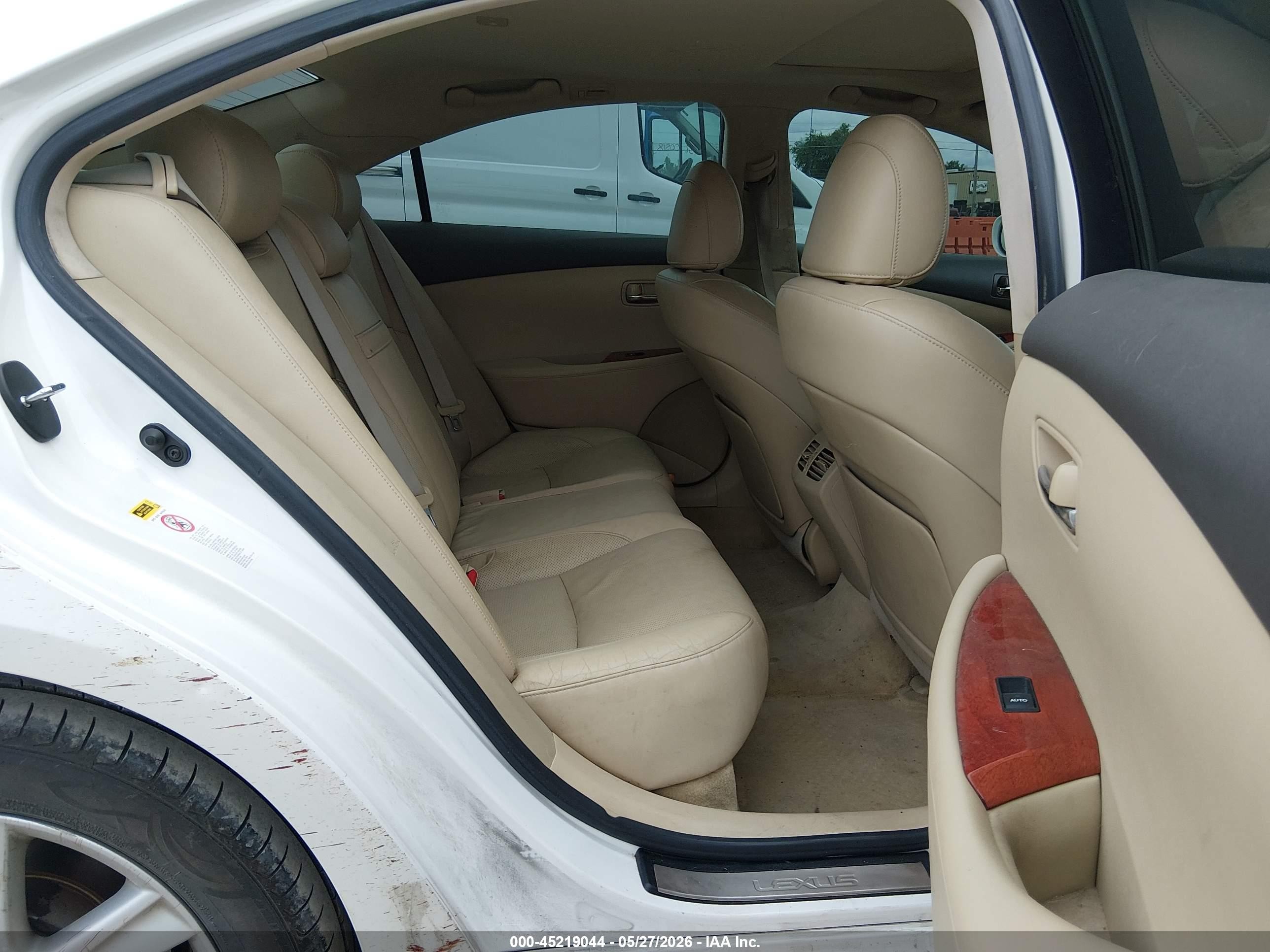 2009 Lexus Es 350 White vin: JTHBJ46G092317598