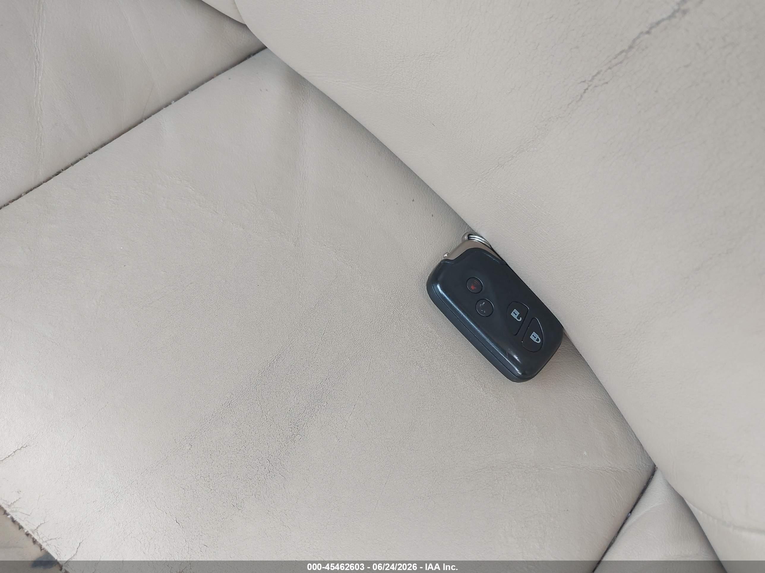 2007 Lexus Es 350   Белый vin: JTHBJ46G172001771