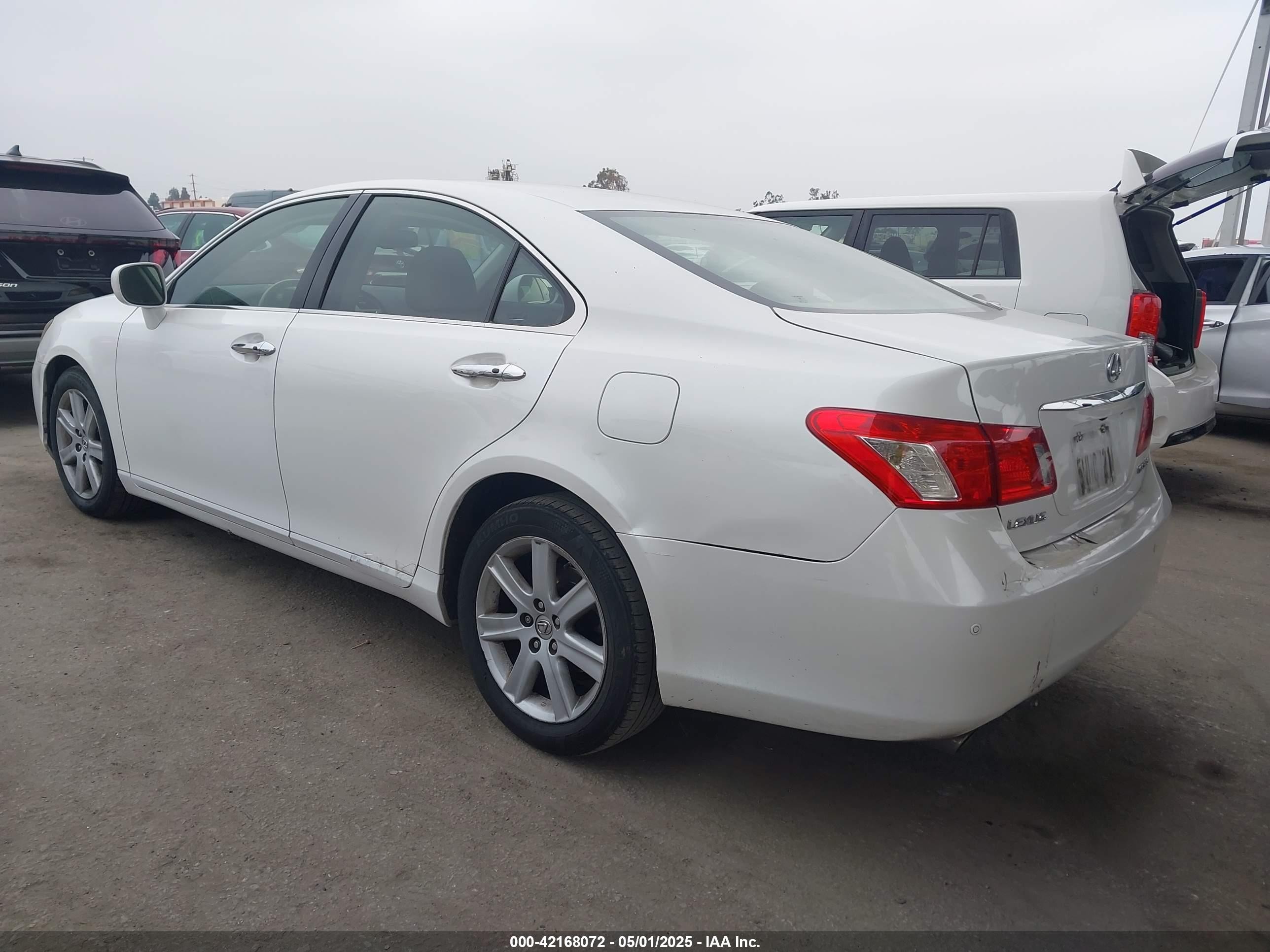 2007 Lexus Es 350   White vin: JTHBJ46G172051201