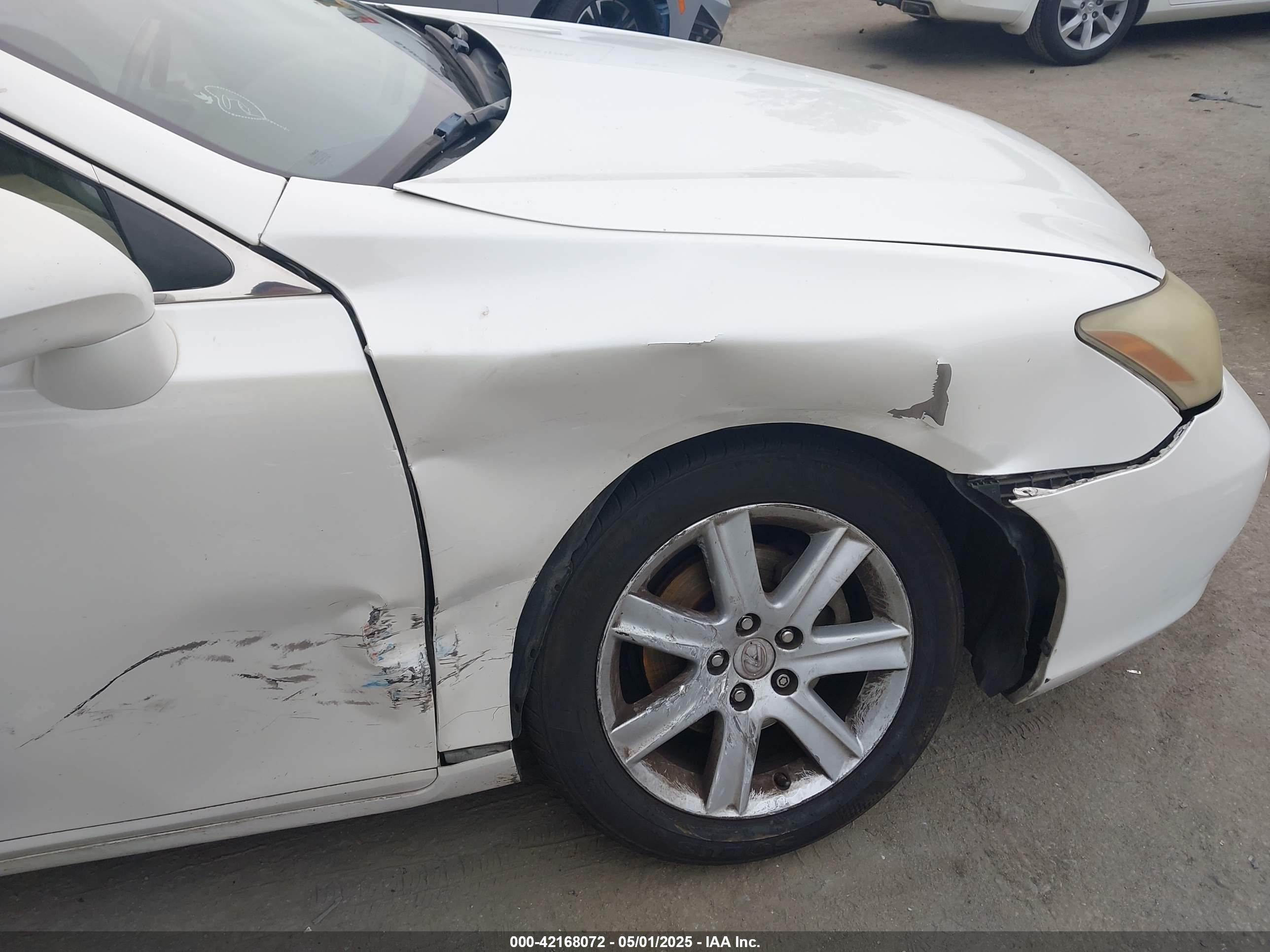 2007 Lexus Es 350   White vin: JTHBJ46G172051201