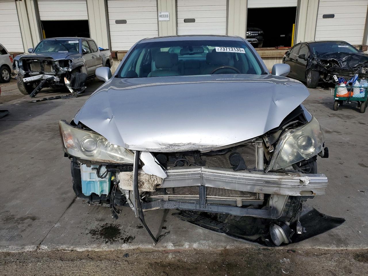 2008 Lexus Es 350 Silver vin: JTHBJ46G182188981