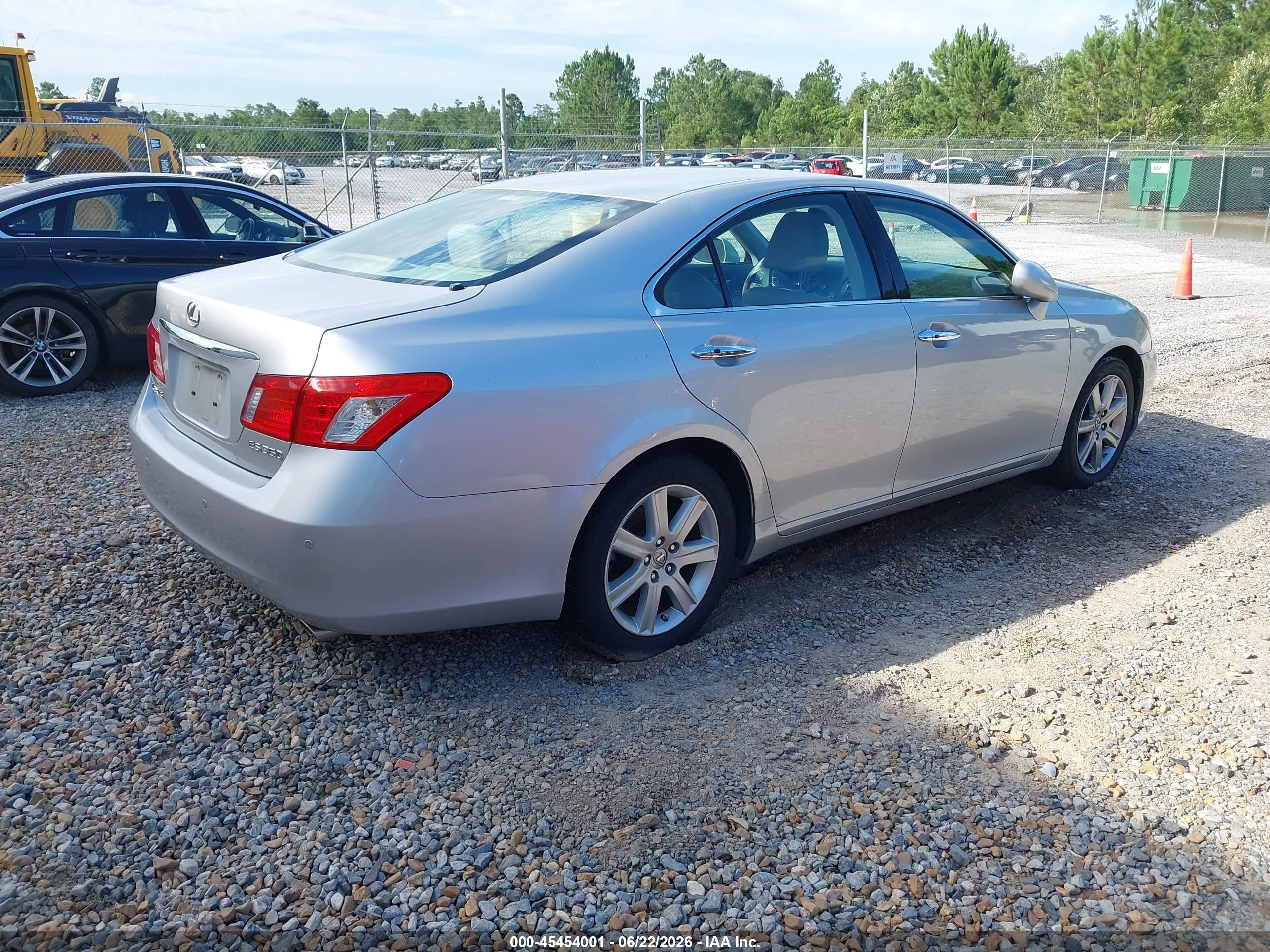 2009 Lexus Es 350   Silver vin: JTHBJ46G192280769