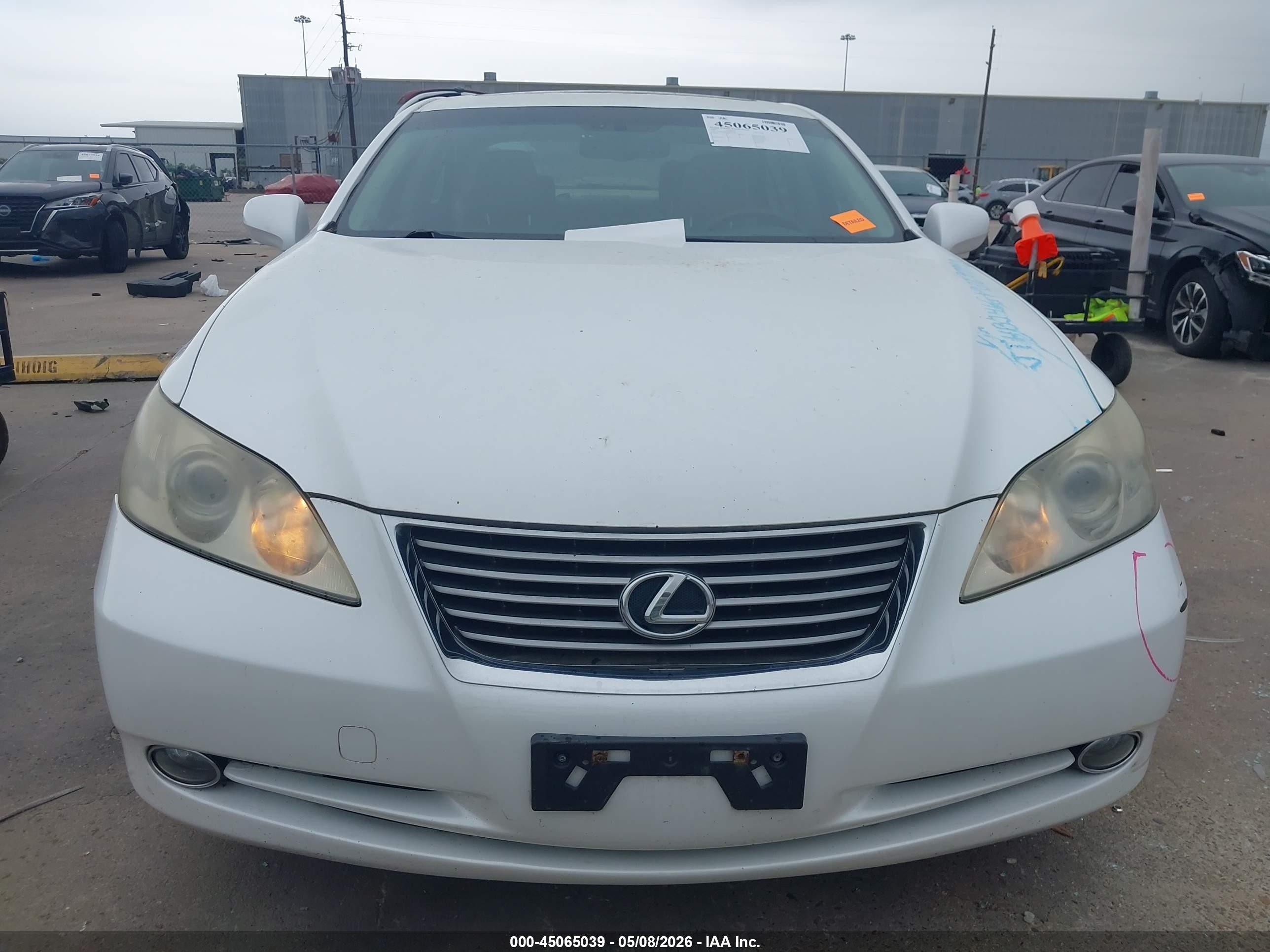 2009 Lexus Es 350   White vin: JTHBJ46G192297992