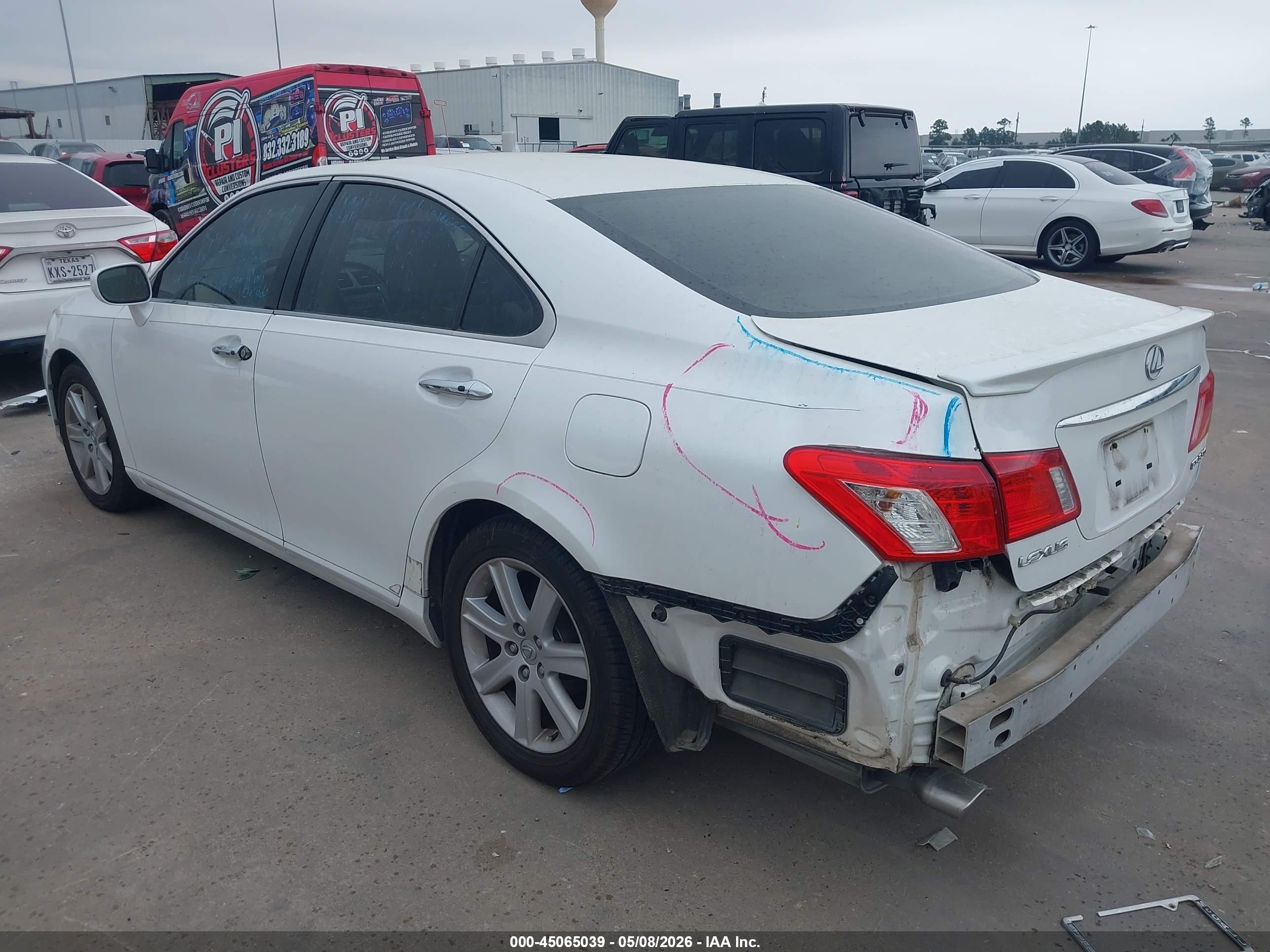 2009 Lexus Es 350   White vin: JTHBJ46G192297992