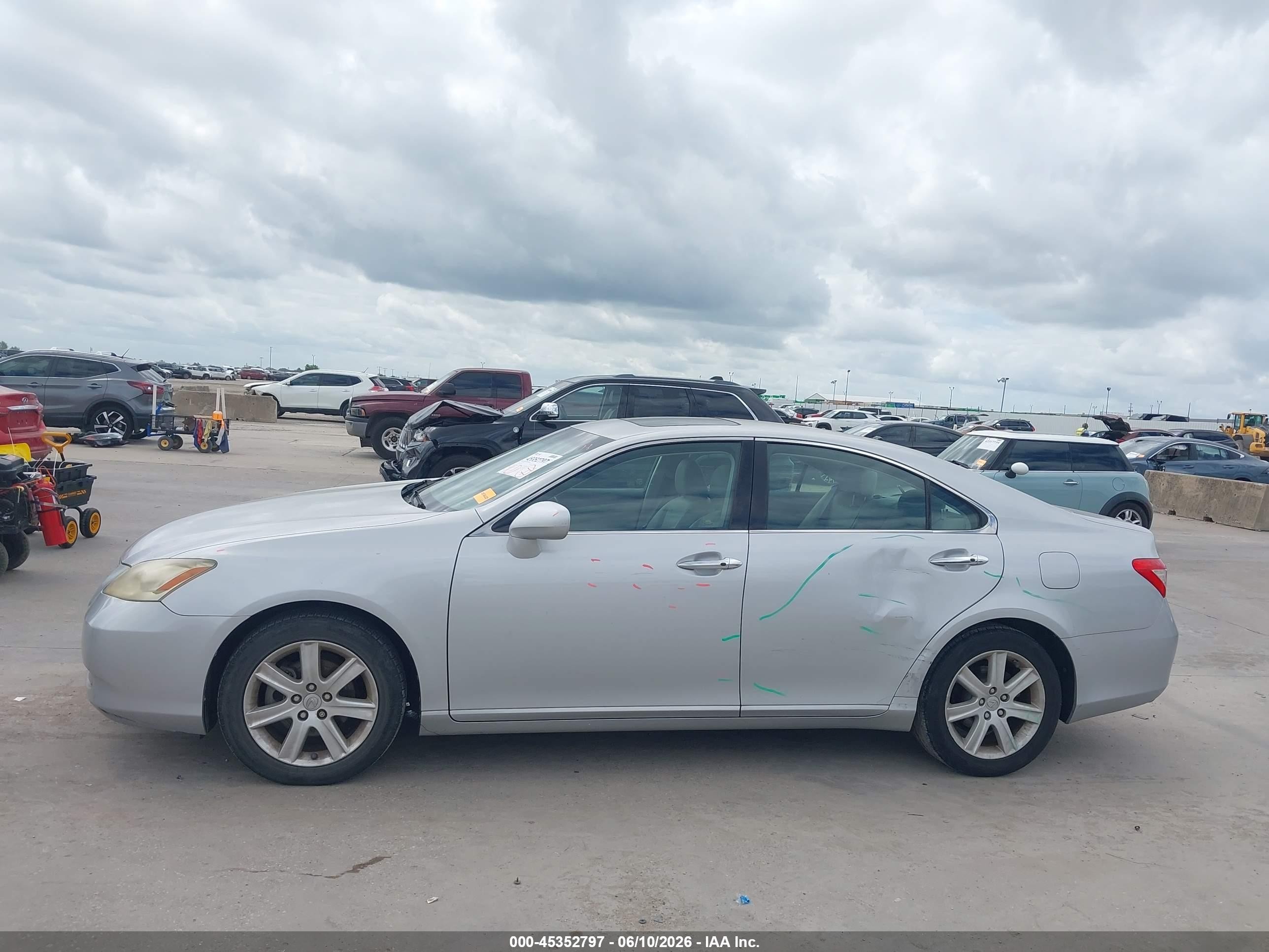 2009 Lexus Es 350   Silver vin: JTHBJ46G192305296