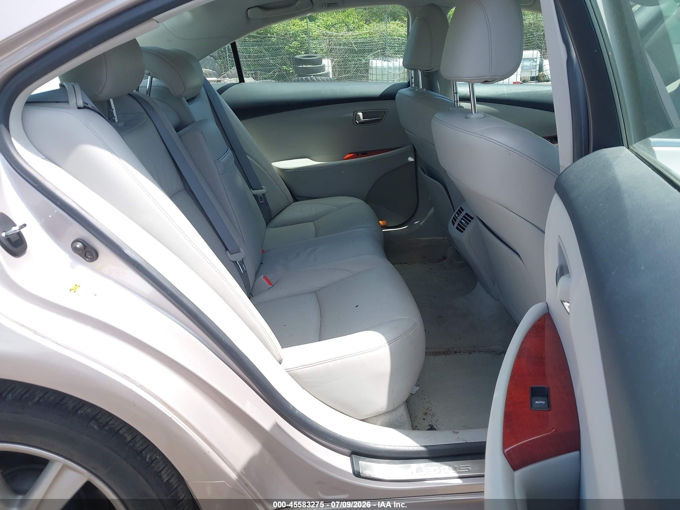 2009 Lexus Es 350   Champagne vin: JTHBJ46G192328593