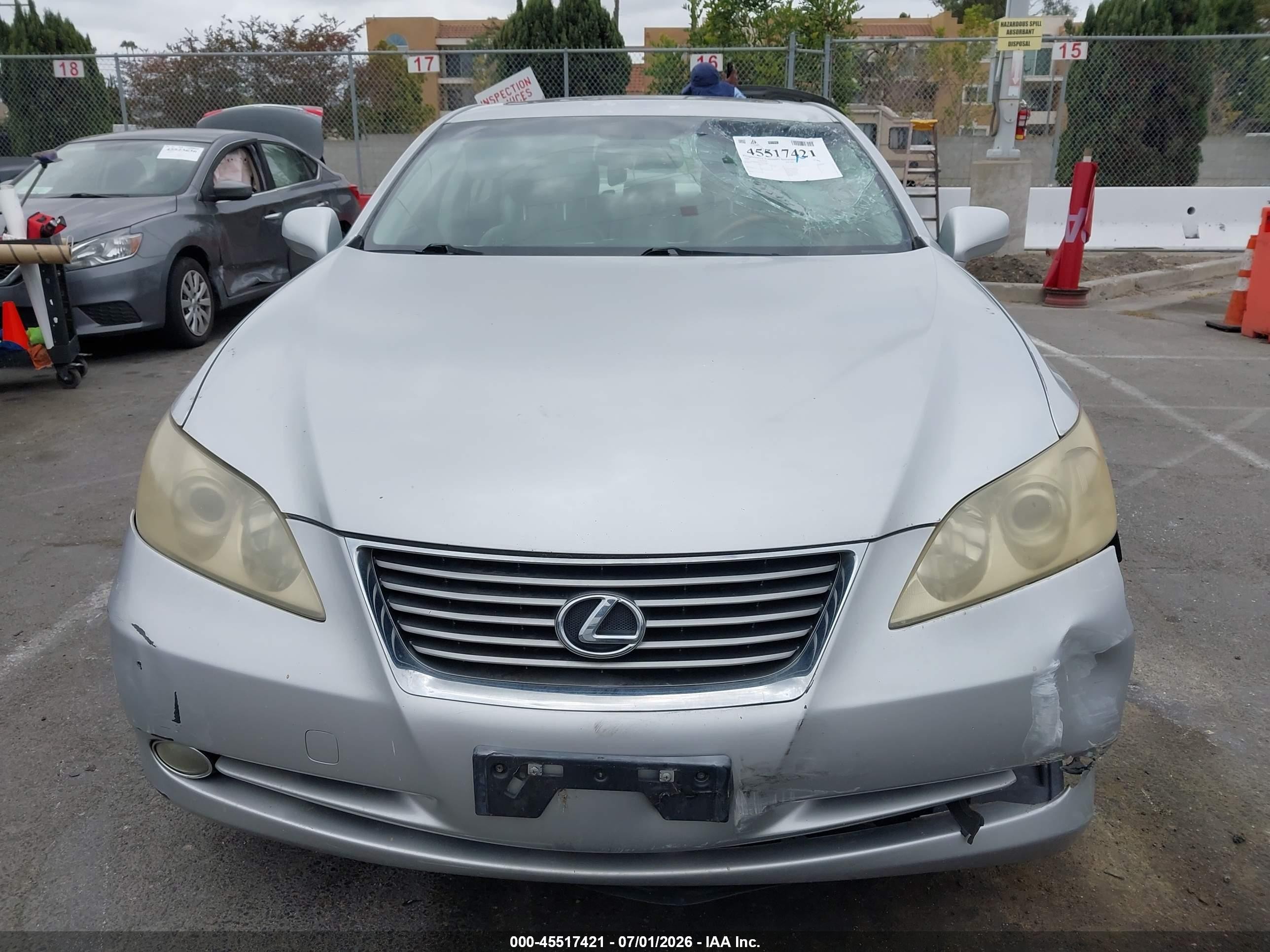 2009 Lexus Es 350   Silver vin: JTHBJ46G192341683