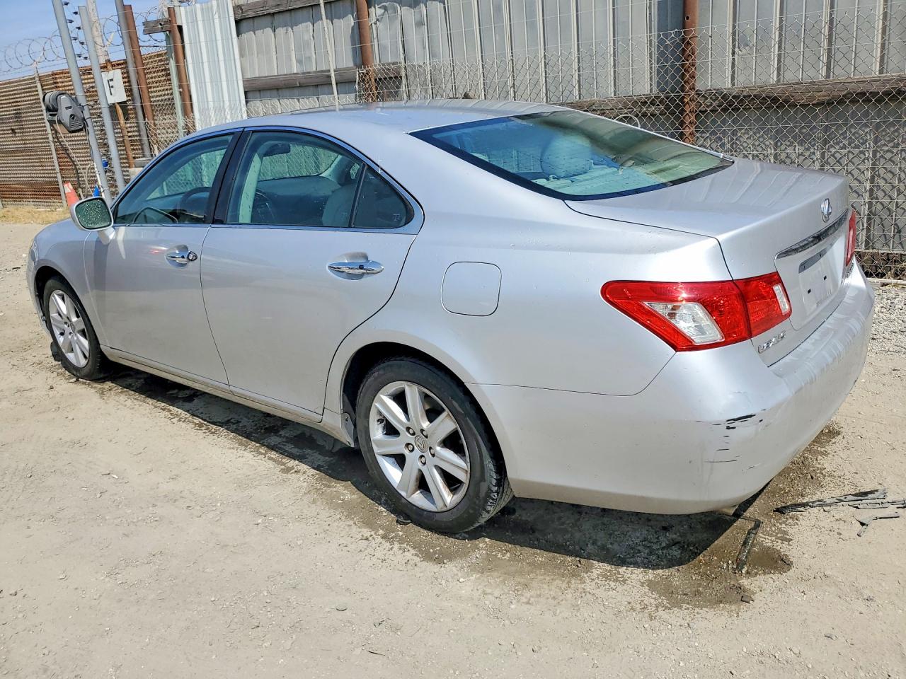 2007 Lexus Es 350 Base Silver vin: JTHBJ46G272044306