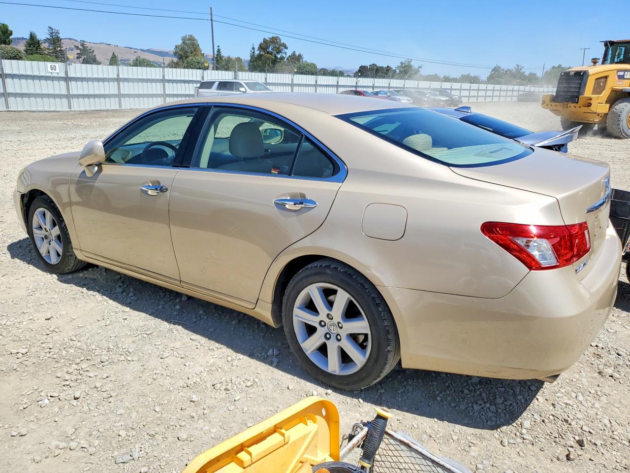 2007 Lexus Es 350 Gold vin: JTHBJ46G272099435