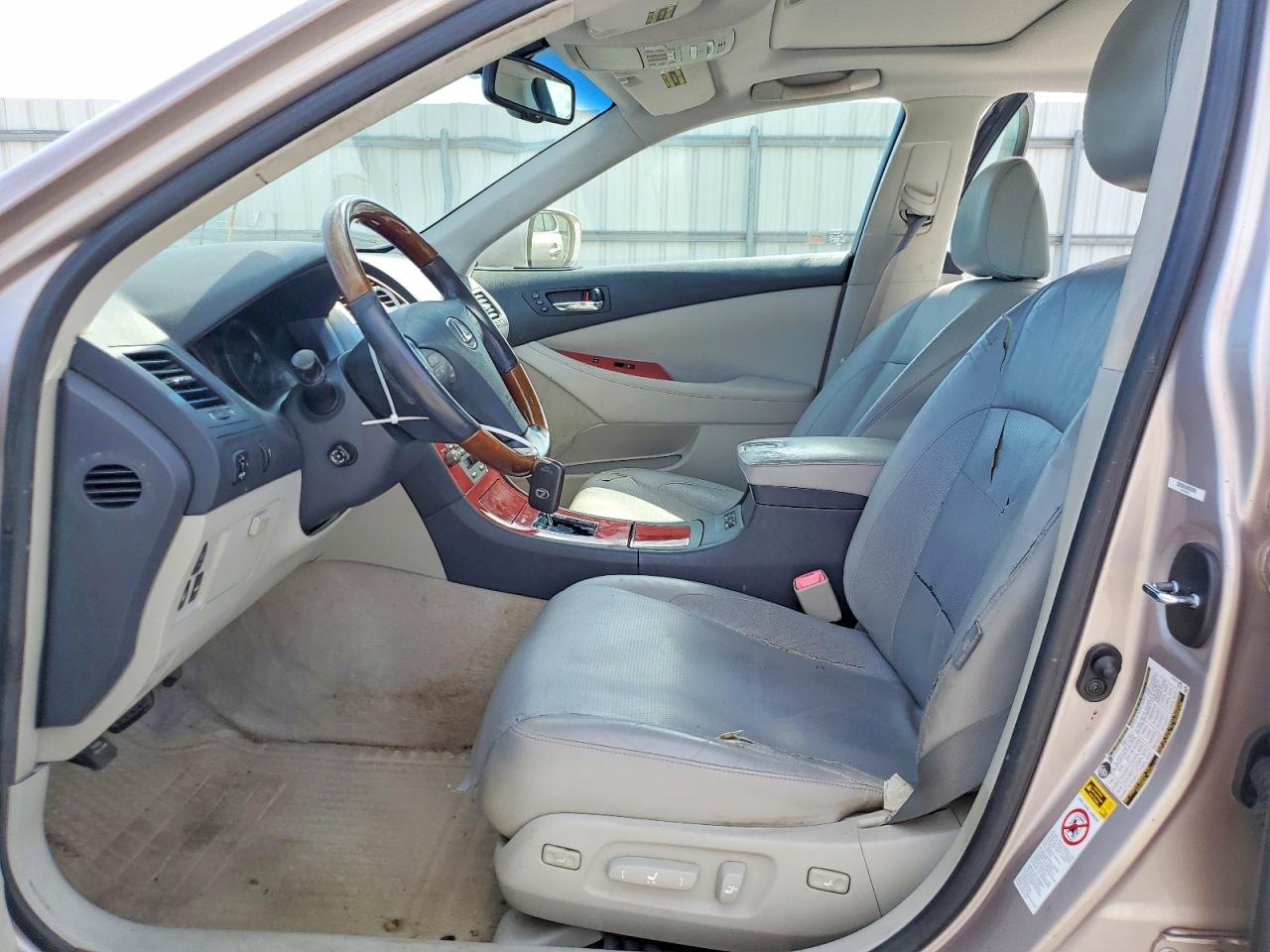 2007 Lexus Es 350 Base Beige vin: JTHBJ46G272102060