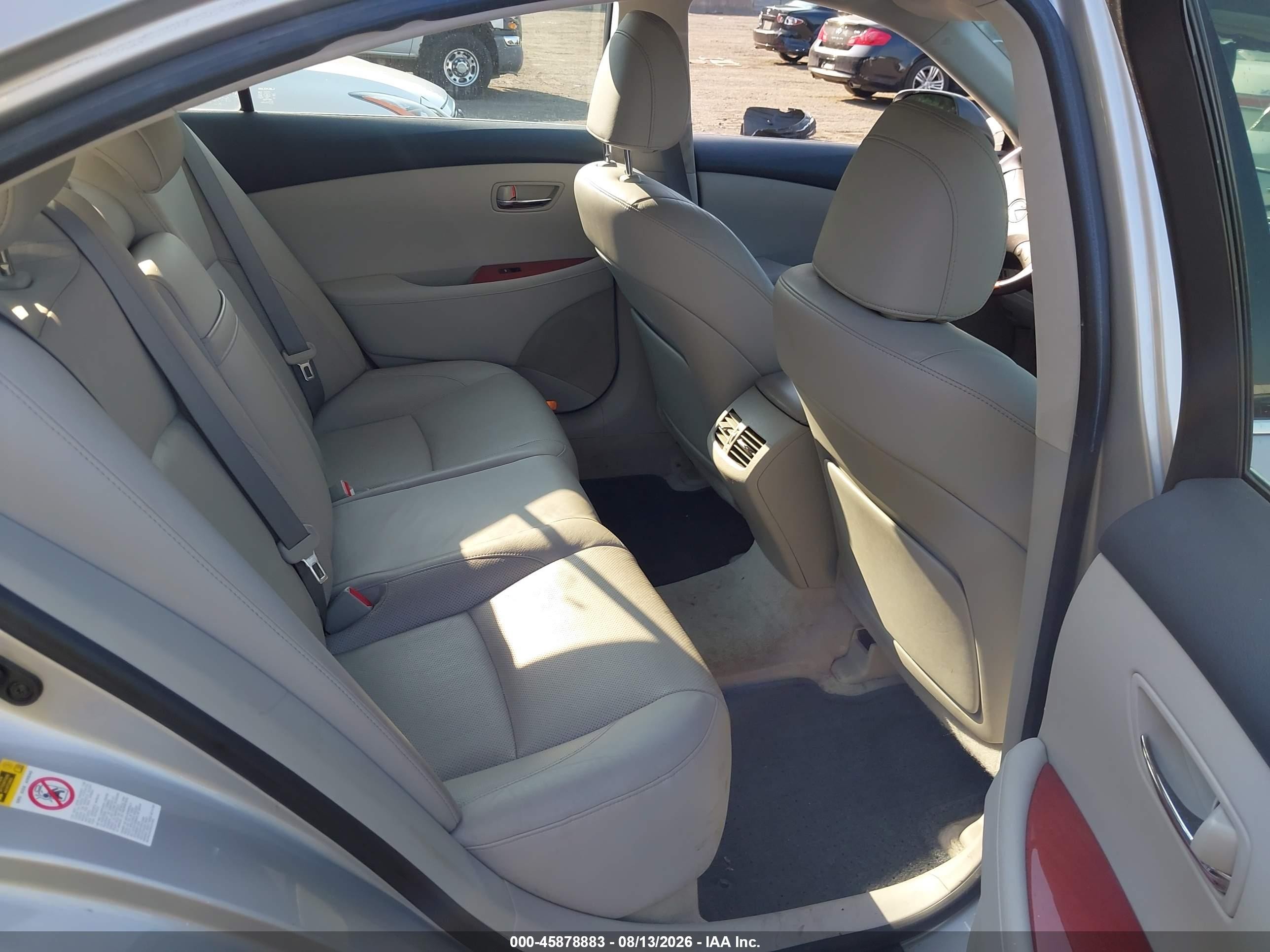 2009 Lexus Es 350   Silver vin: JTHBJ46G292296172