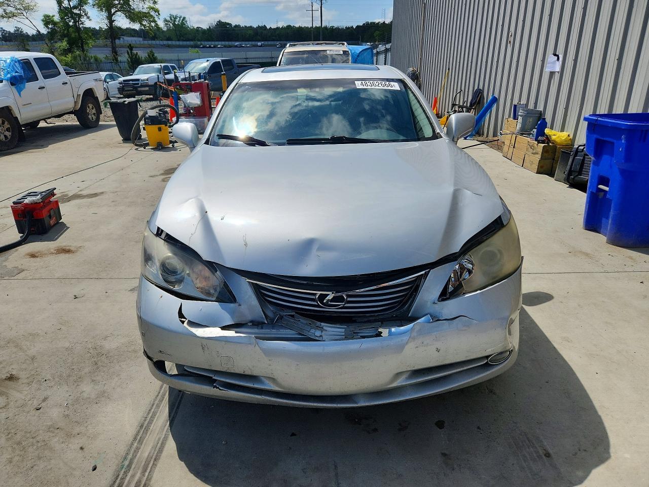 2009 Lexus Es 350 Base Серебряный vin: JTHBJ46G292311821