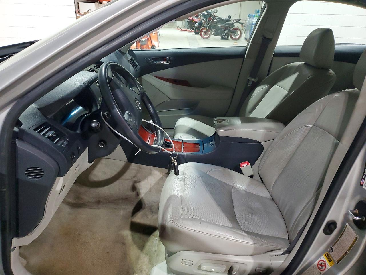 2009 Lexus Es 350 Silver vin: JTHBJ46G292315870