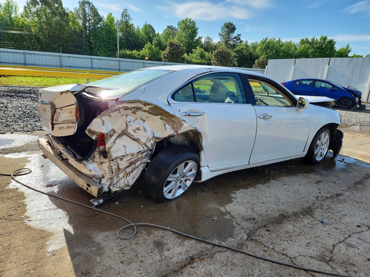 2007 Lexus Es 350 White vin: JTHBJ46G372111575