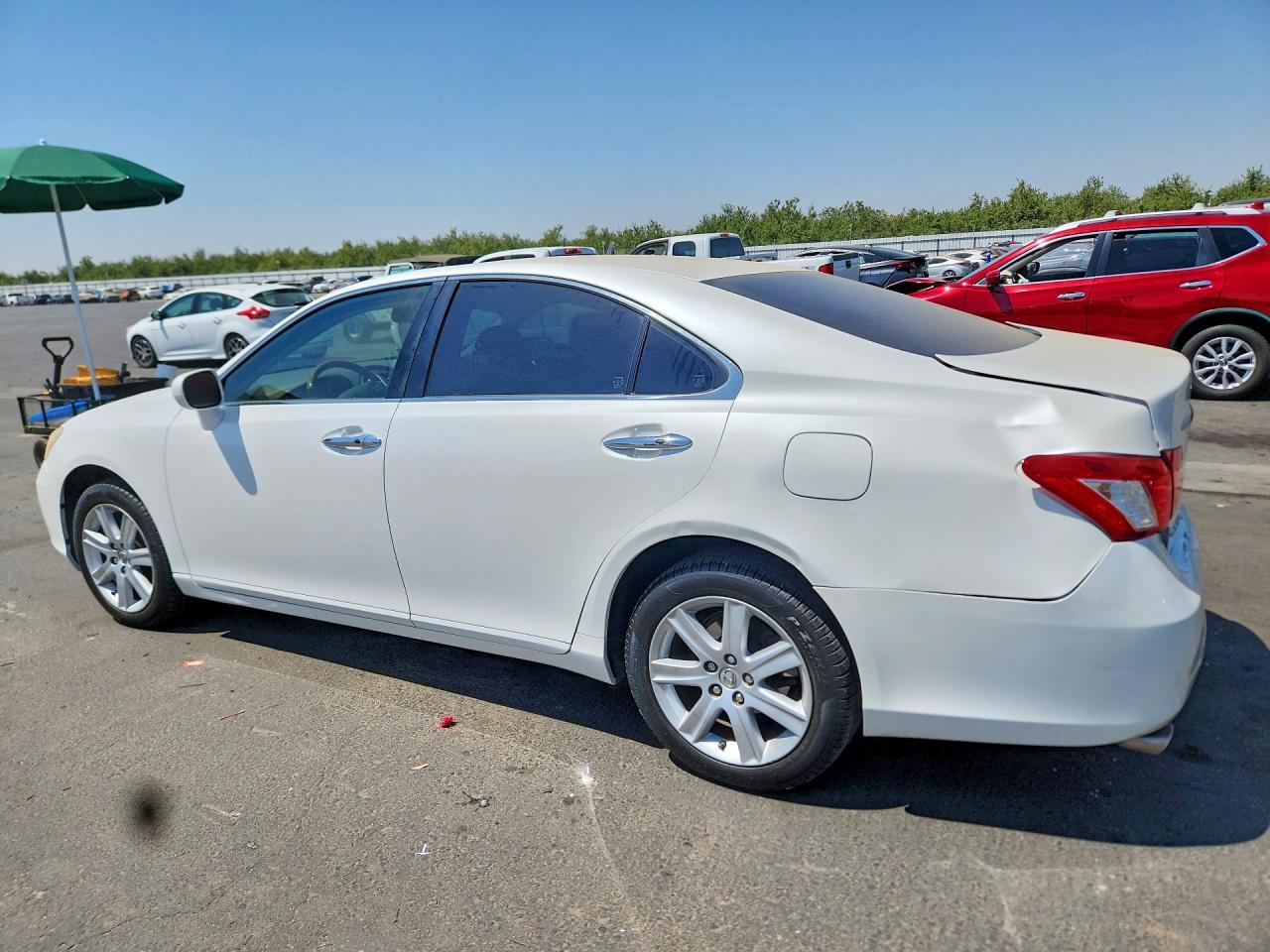 2008 Lexus Es 350 White vin: JTHBJ46G382255385