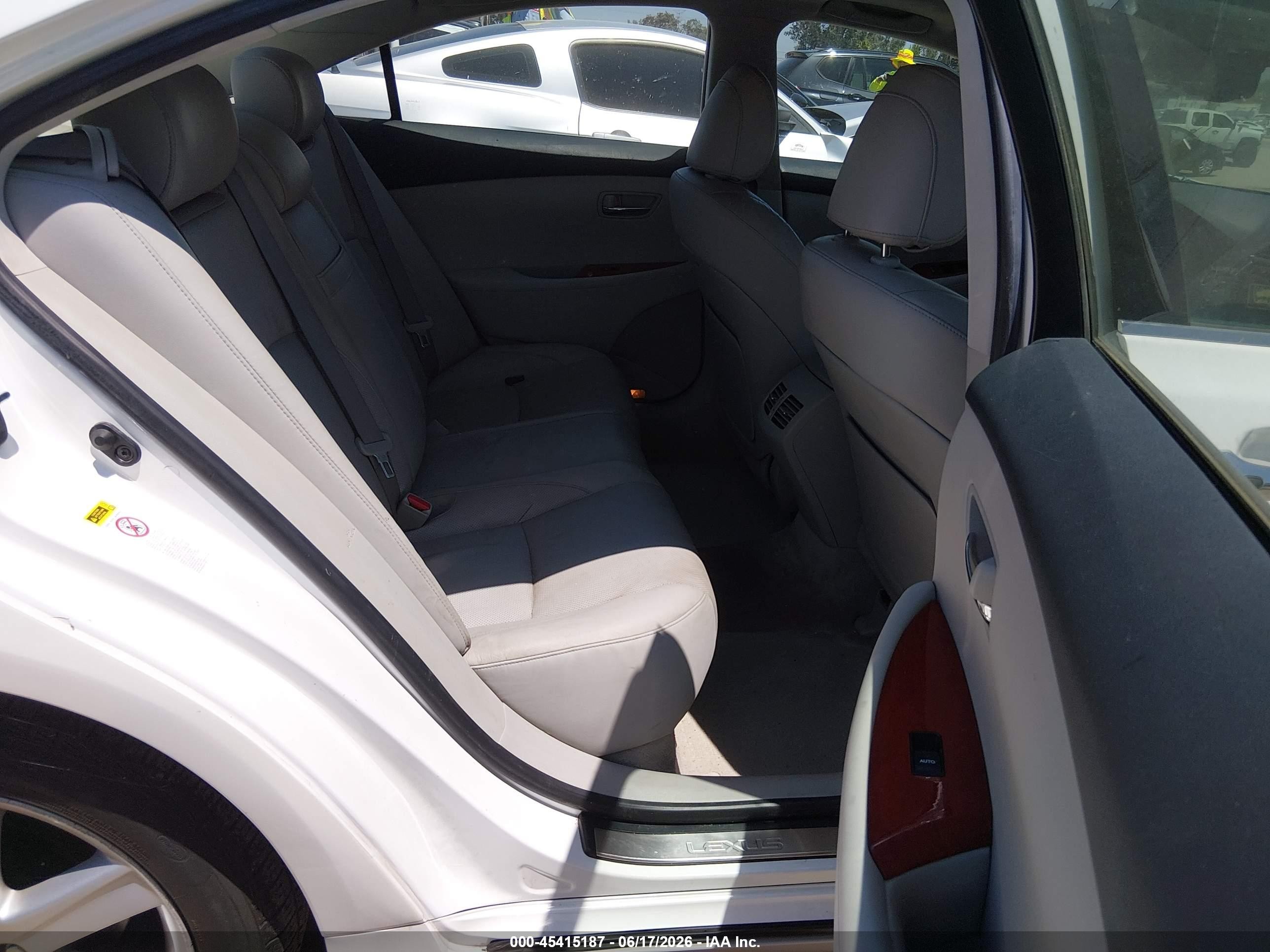 2008 Lexus Es 350 White vin: JTHBJ46G382257377