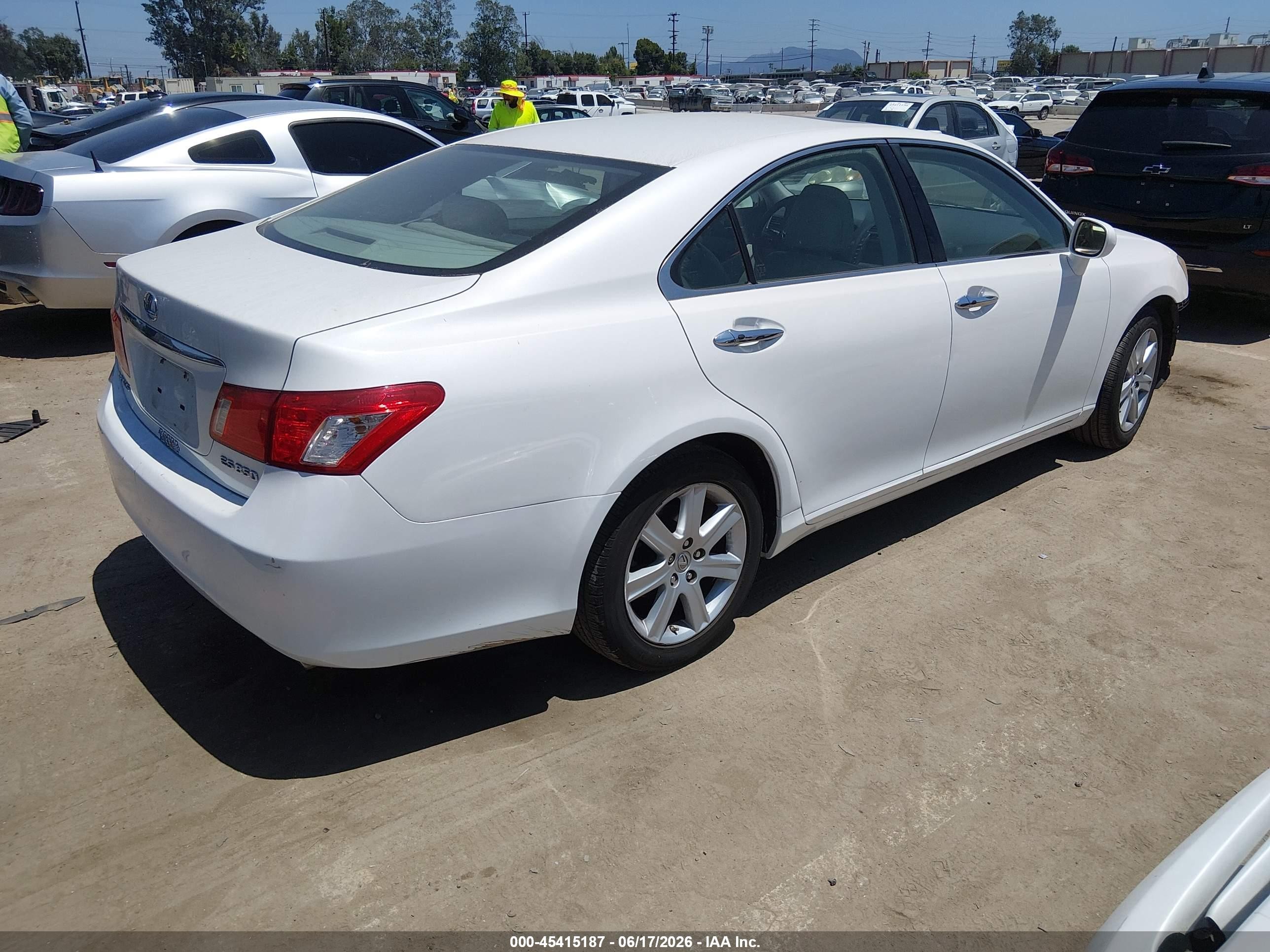 2008 Lexus Es 350 White vin: JTHBJ46G382257377