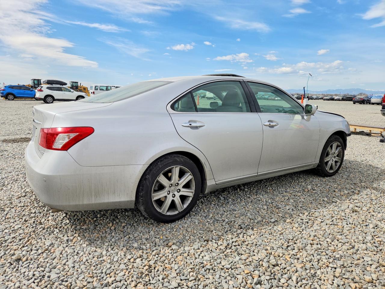 2009 Lexus Es 350 Base Серебряный vin: JTHBJ46G392290025