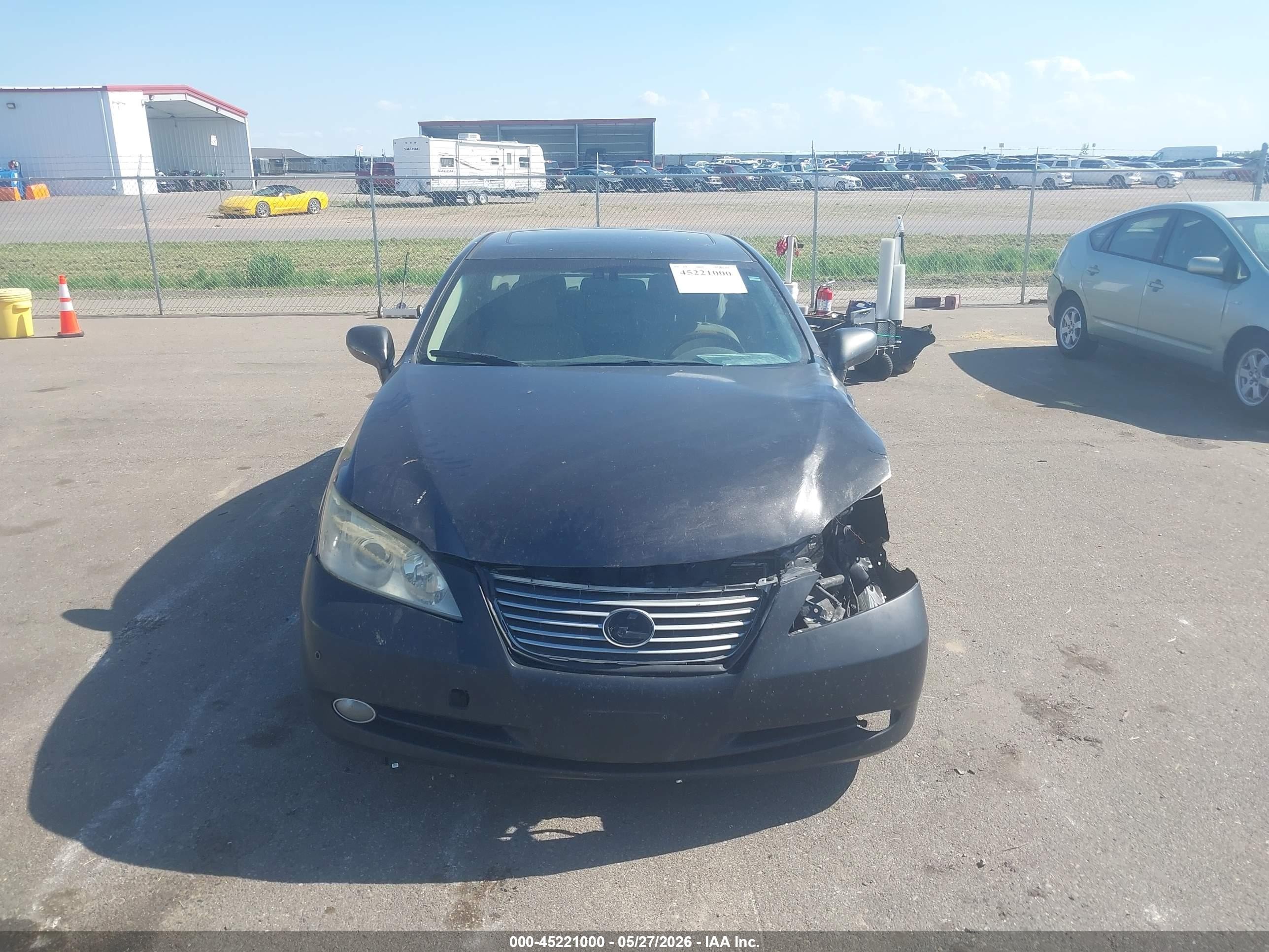 2009 Lexus Es 350   Gray vin: JTHBJ46G392293149
