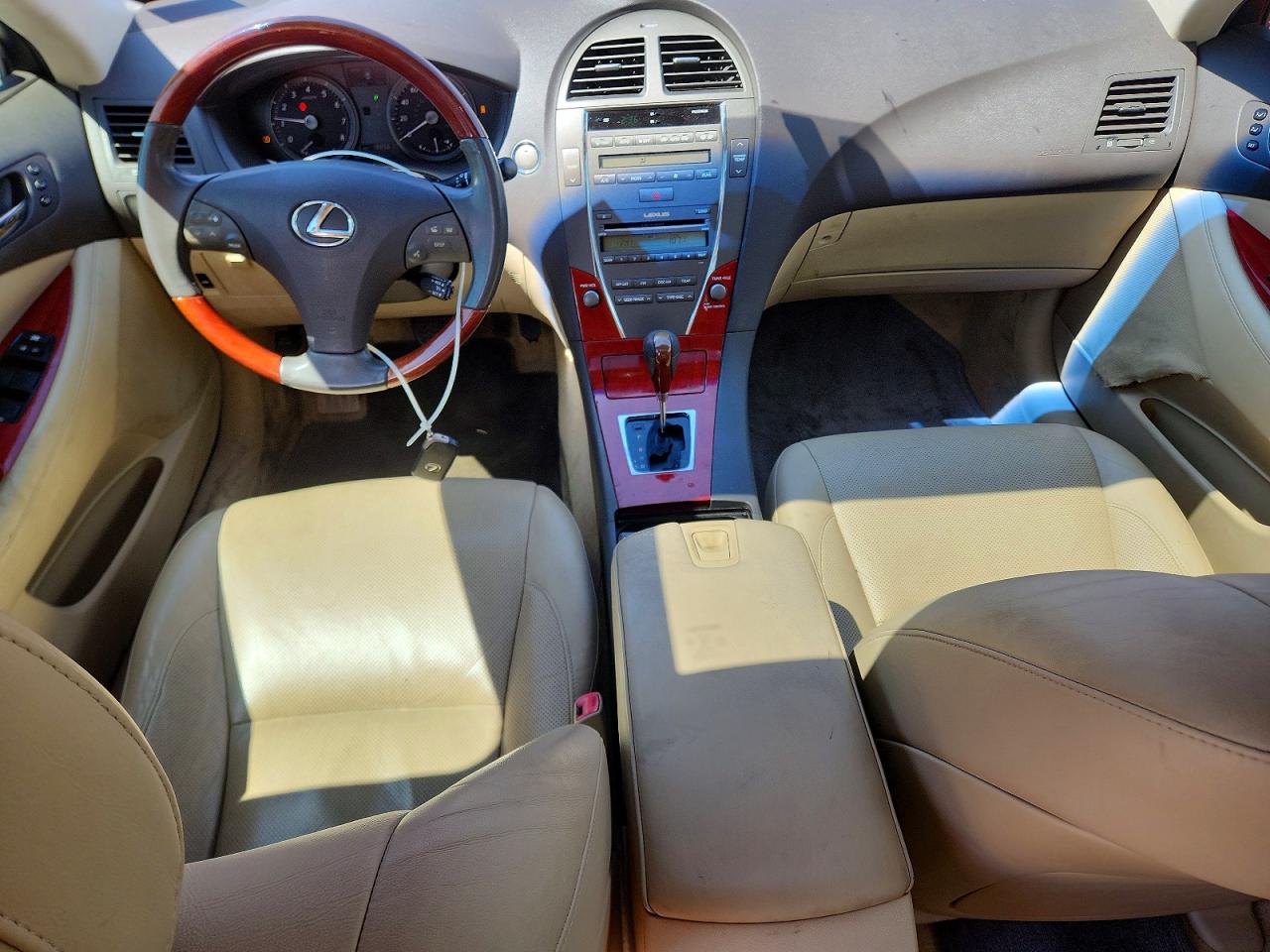 2009 Lexus Es 350 Red vin: JTHBJ46G392293717