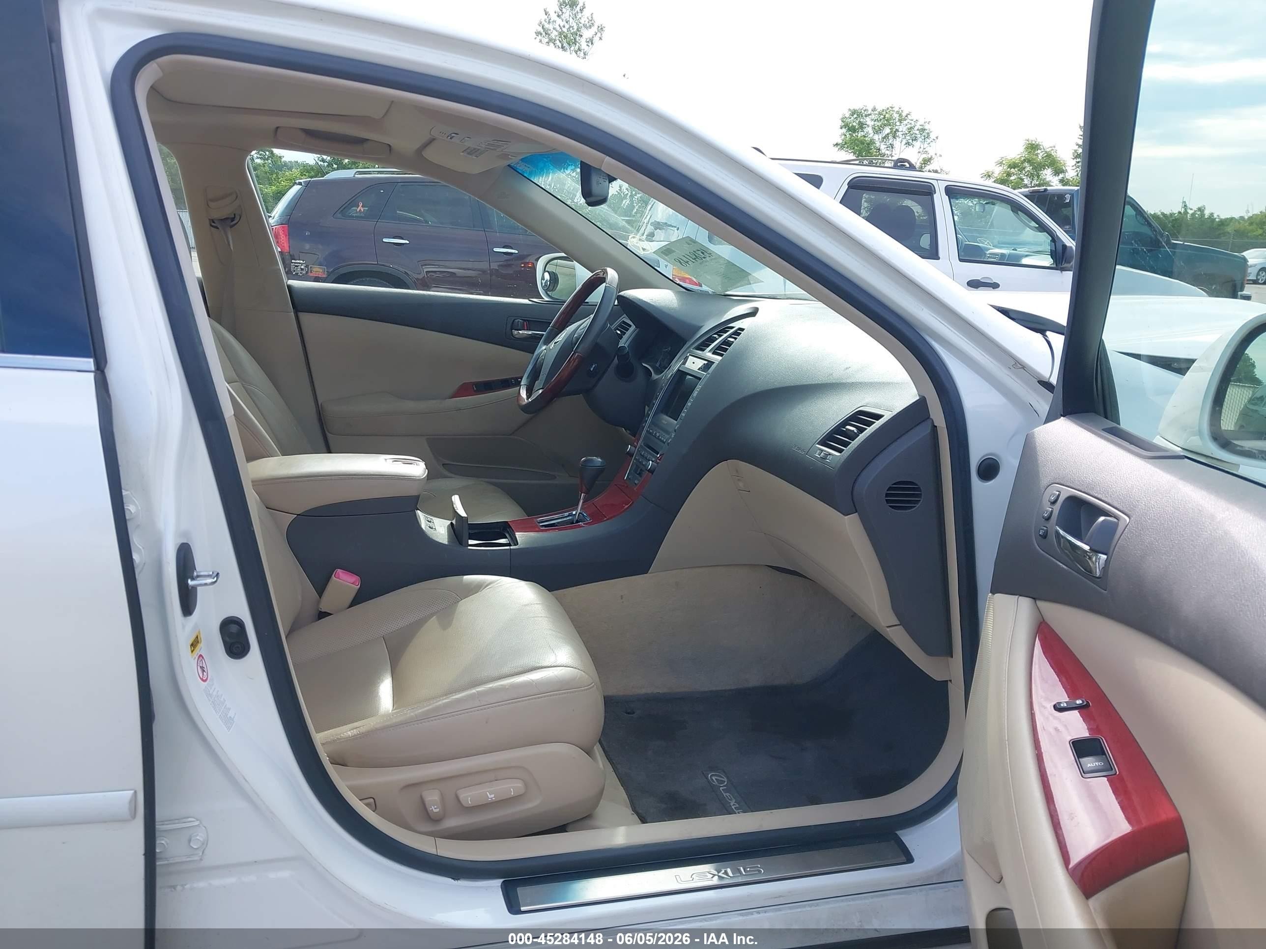 2009 Lexus Es 350   White vin: JTHBJ46G392298772