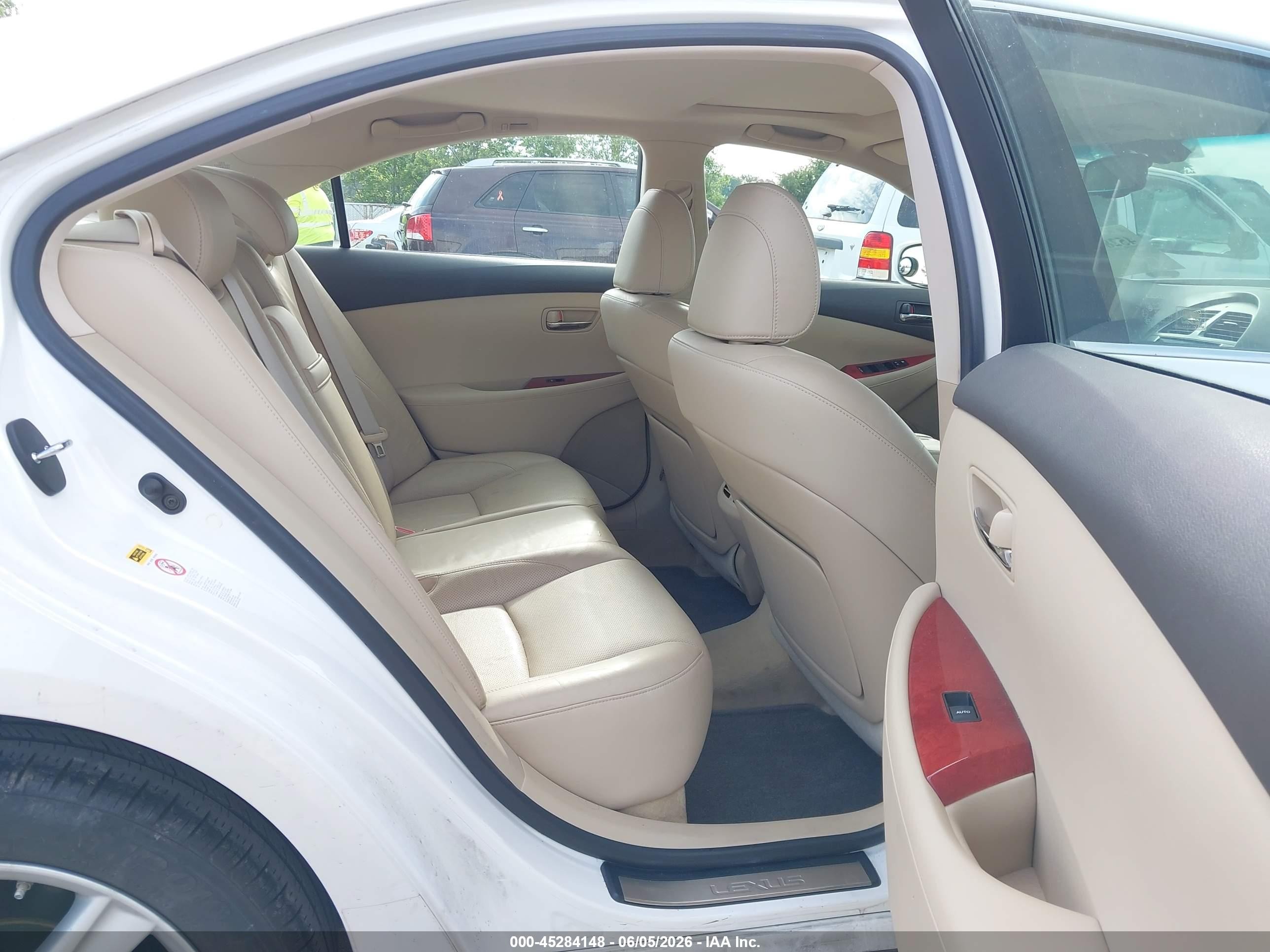 2009 Lexus Es 350   White vin: JTHBJ46G392298772