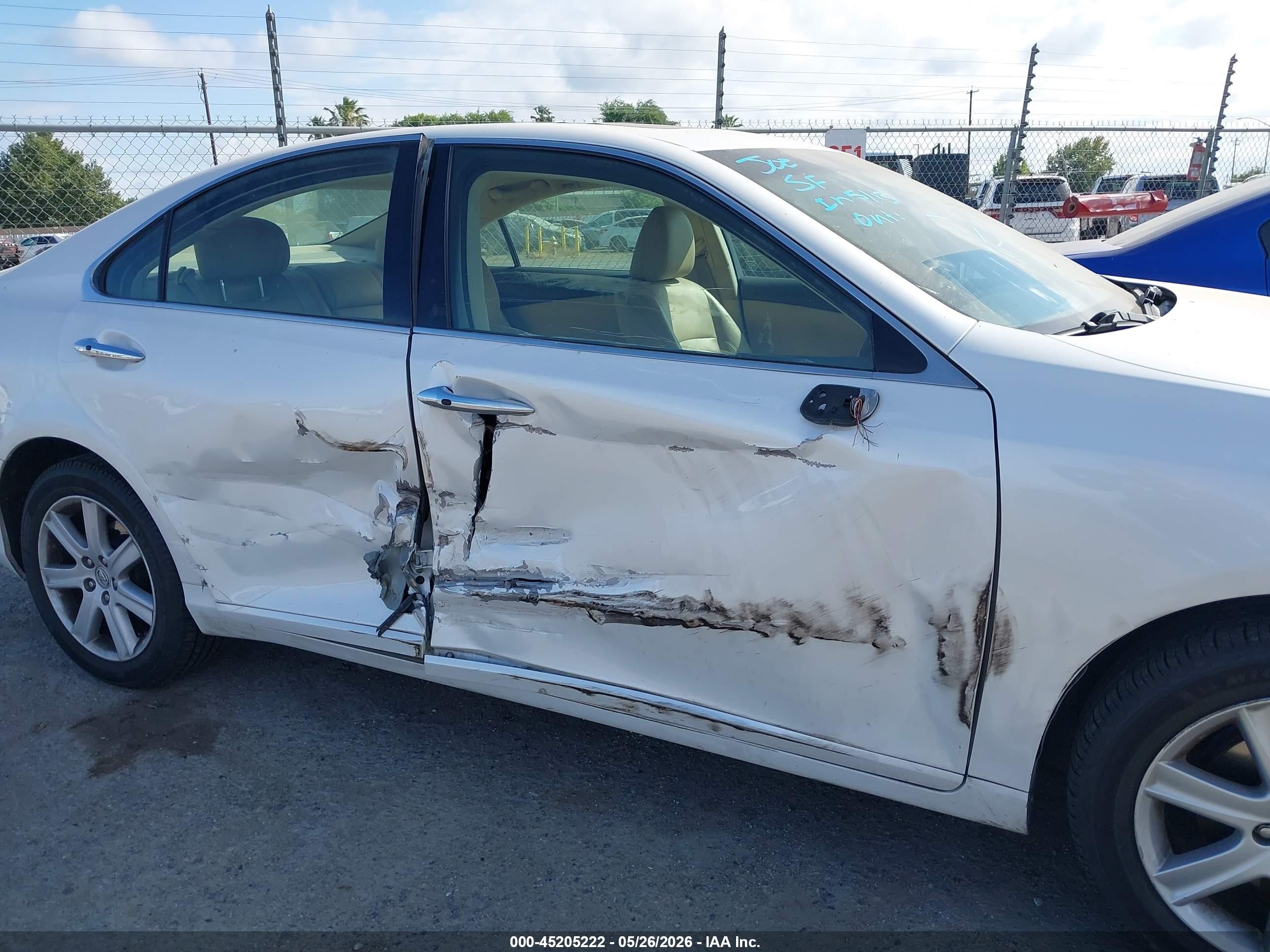 2009 Lexus Es 350 White vin: JTHBJ46G392302139