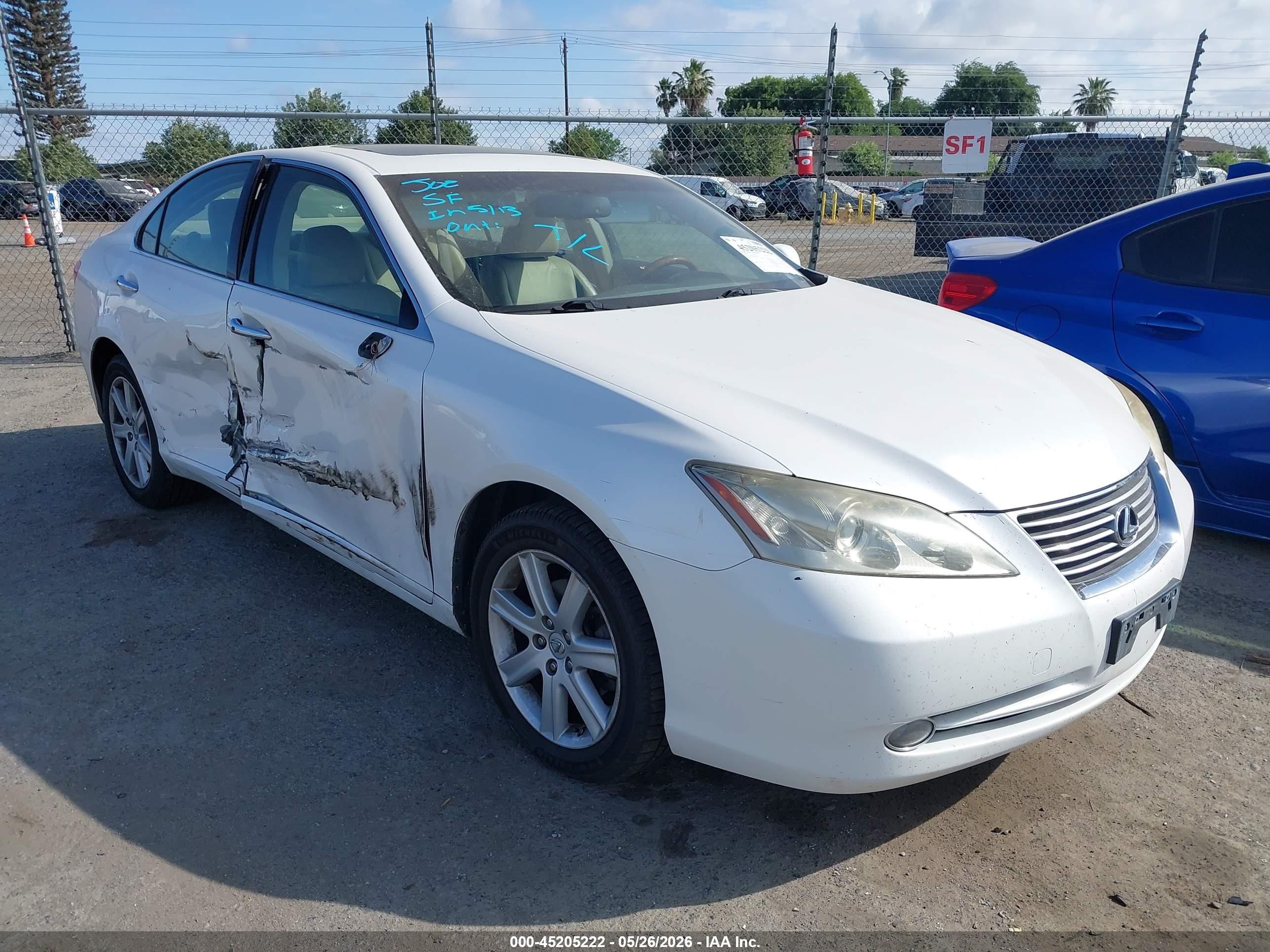2009 Lexus Es 350   White vin: JTHBJ46G392302139