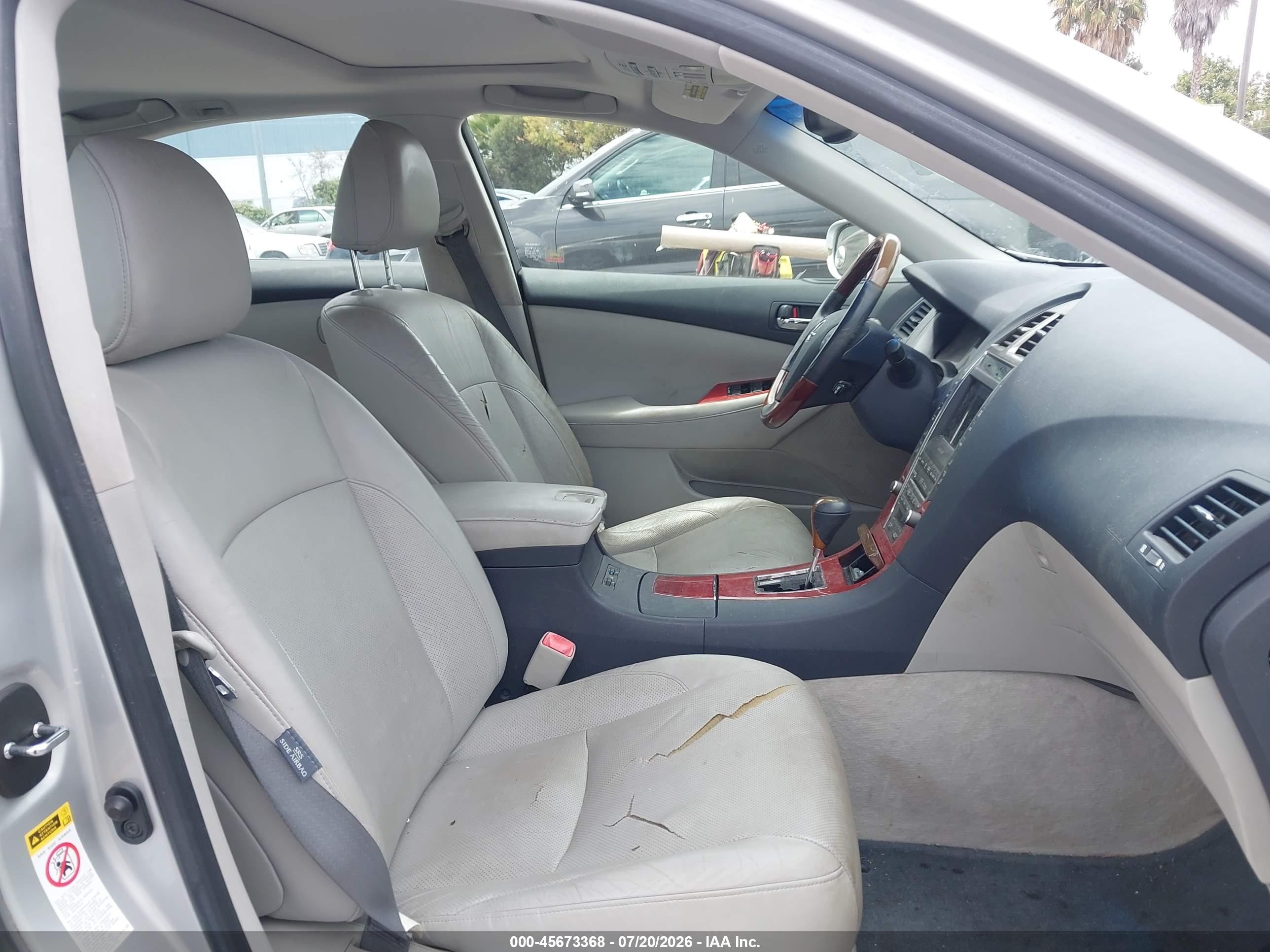 2009 Lexus Es 350   Silver vin: JTHBJ46G392310130