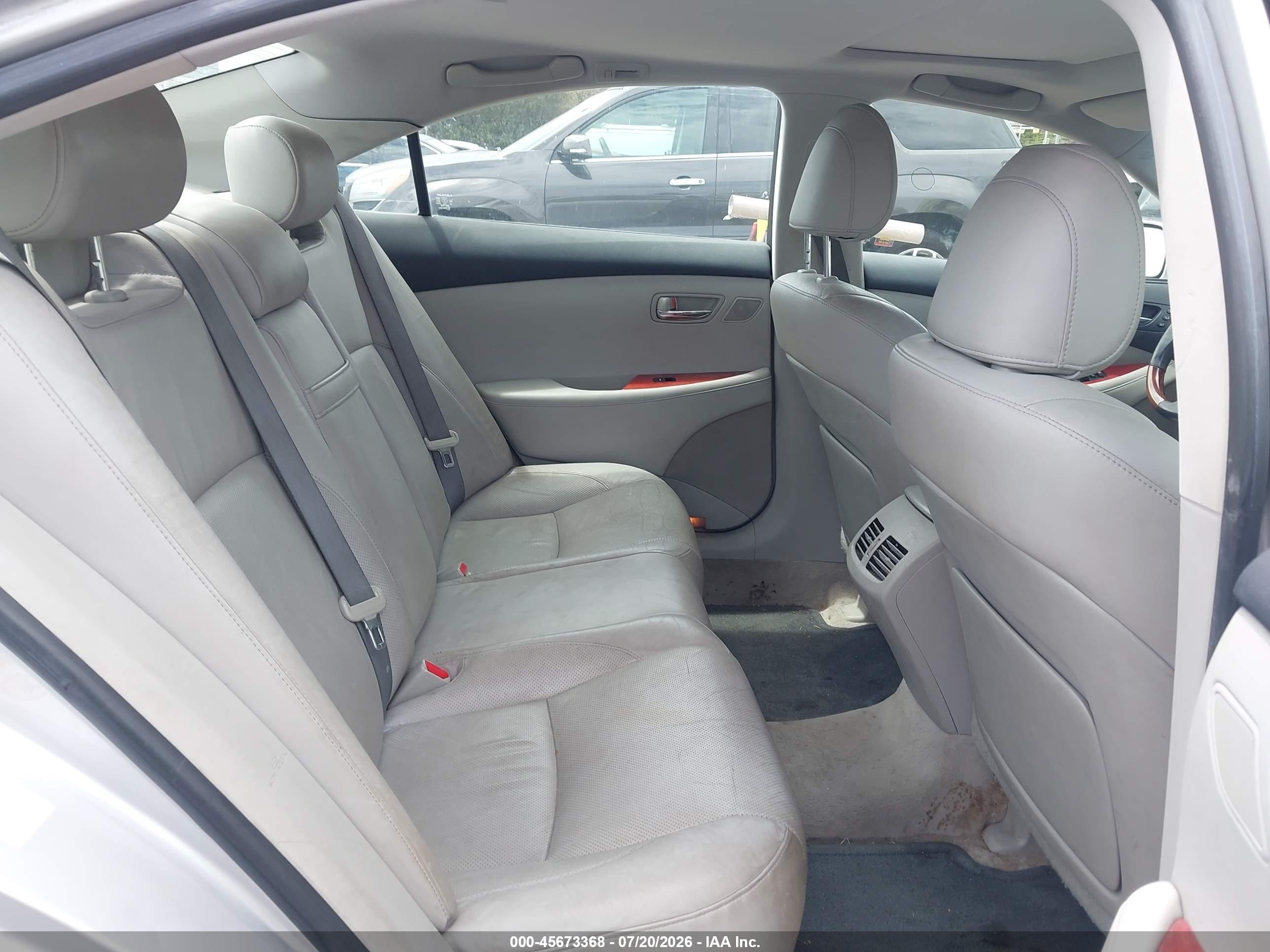 2009 Lexus Es 350   Silver vin: JTHBJ46G392310130