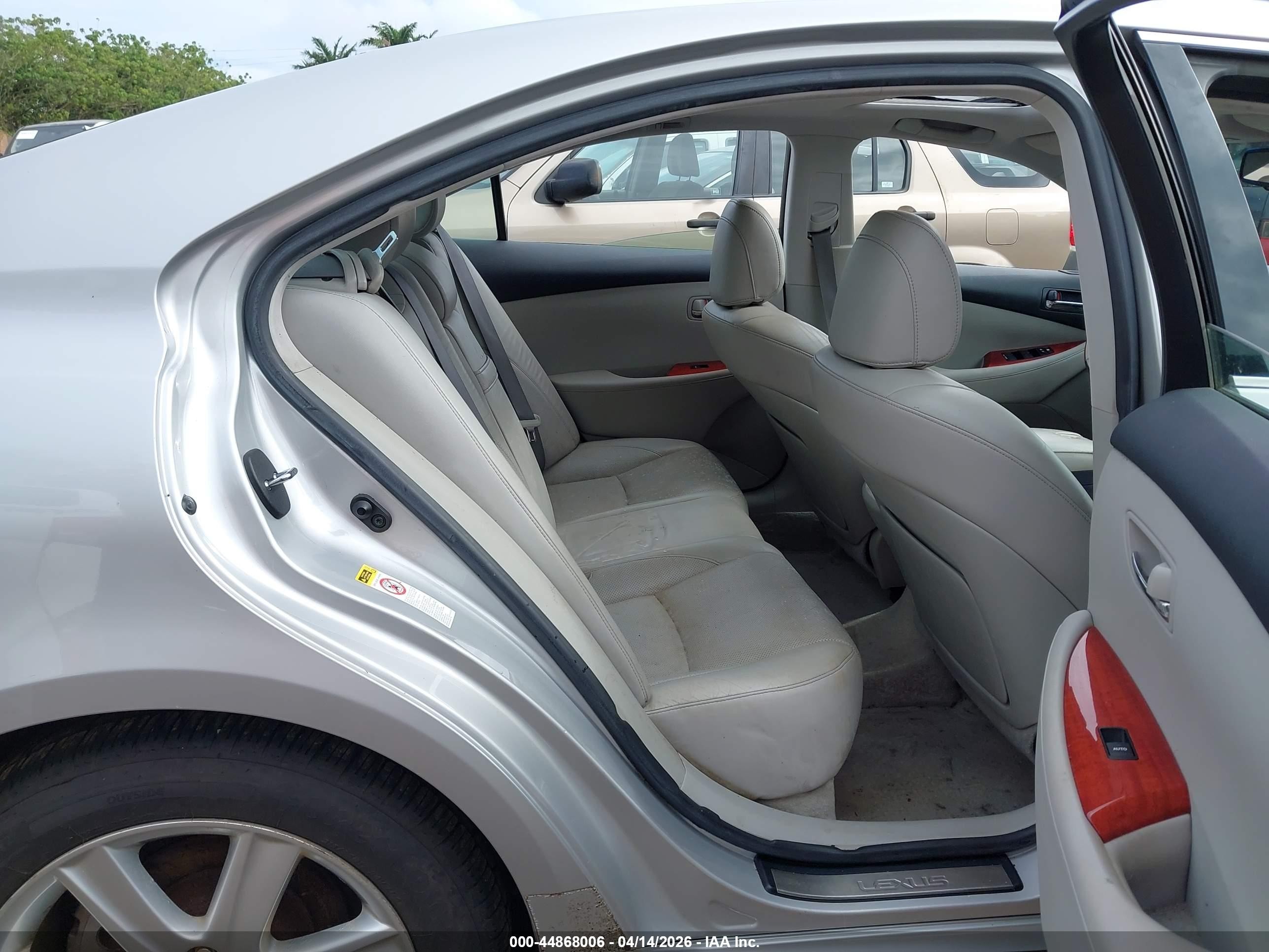 2009 Lexus Es 350   Серебряный vin: JTHBJ46G392336257