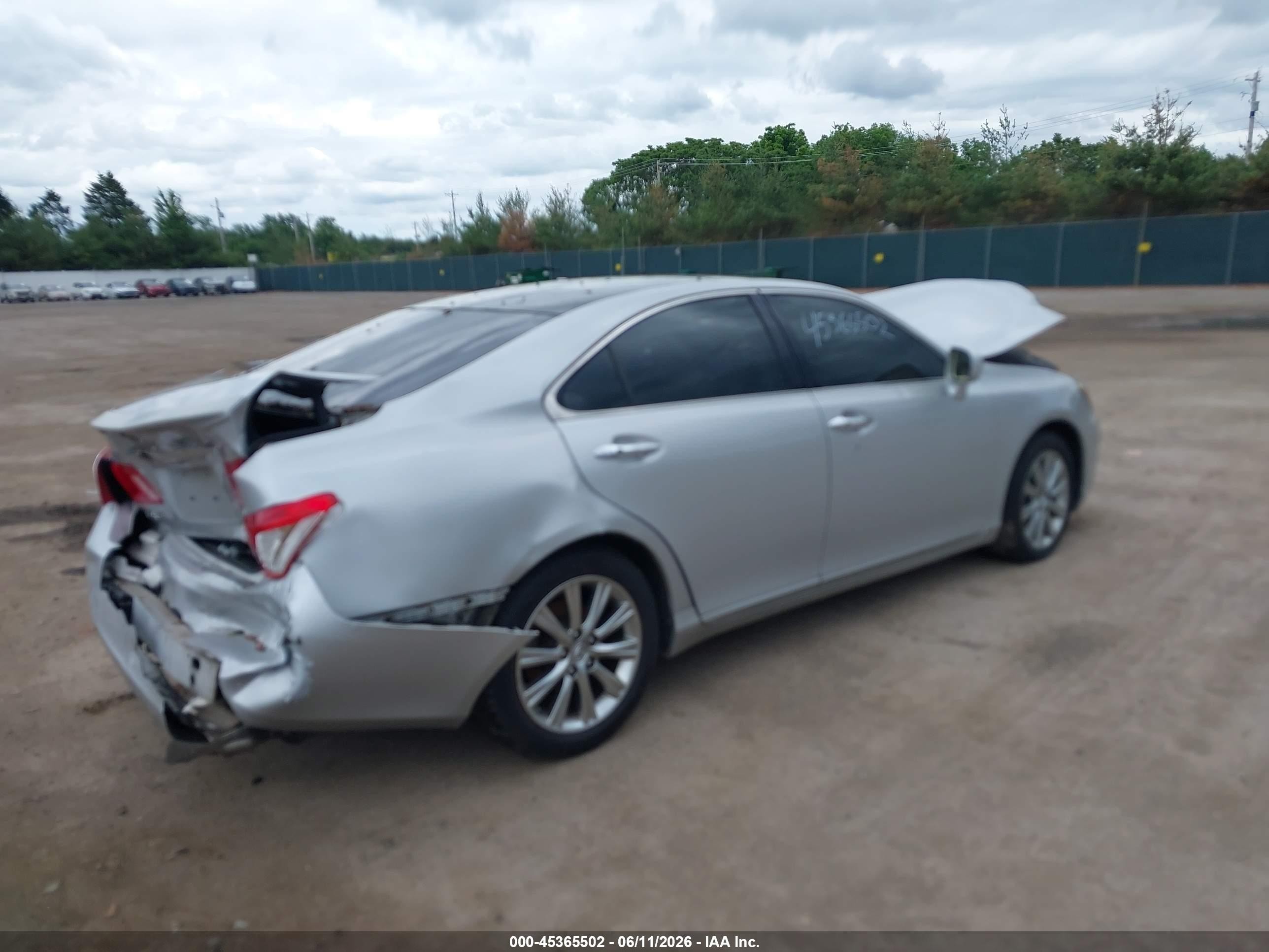 2007 Lexus Es 350   Silver vin: JTHBJ46G472047000