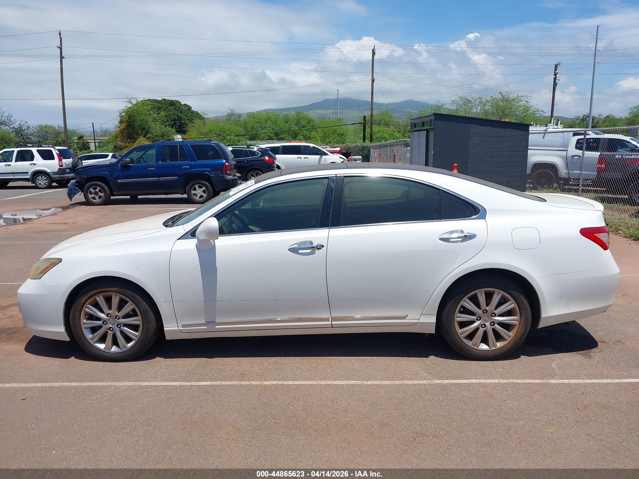2007 Lexus Es 350   Белый vin: JTHBJ46G472081714