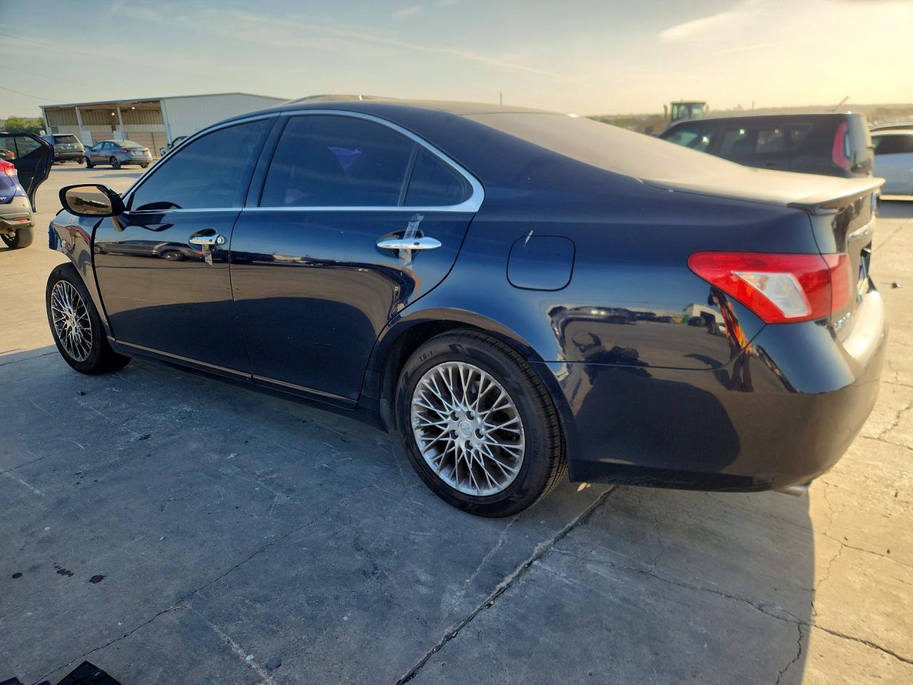 2007 Lexus Es 350 Blue vin: JTHBJ46G472095659