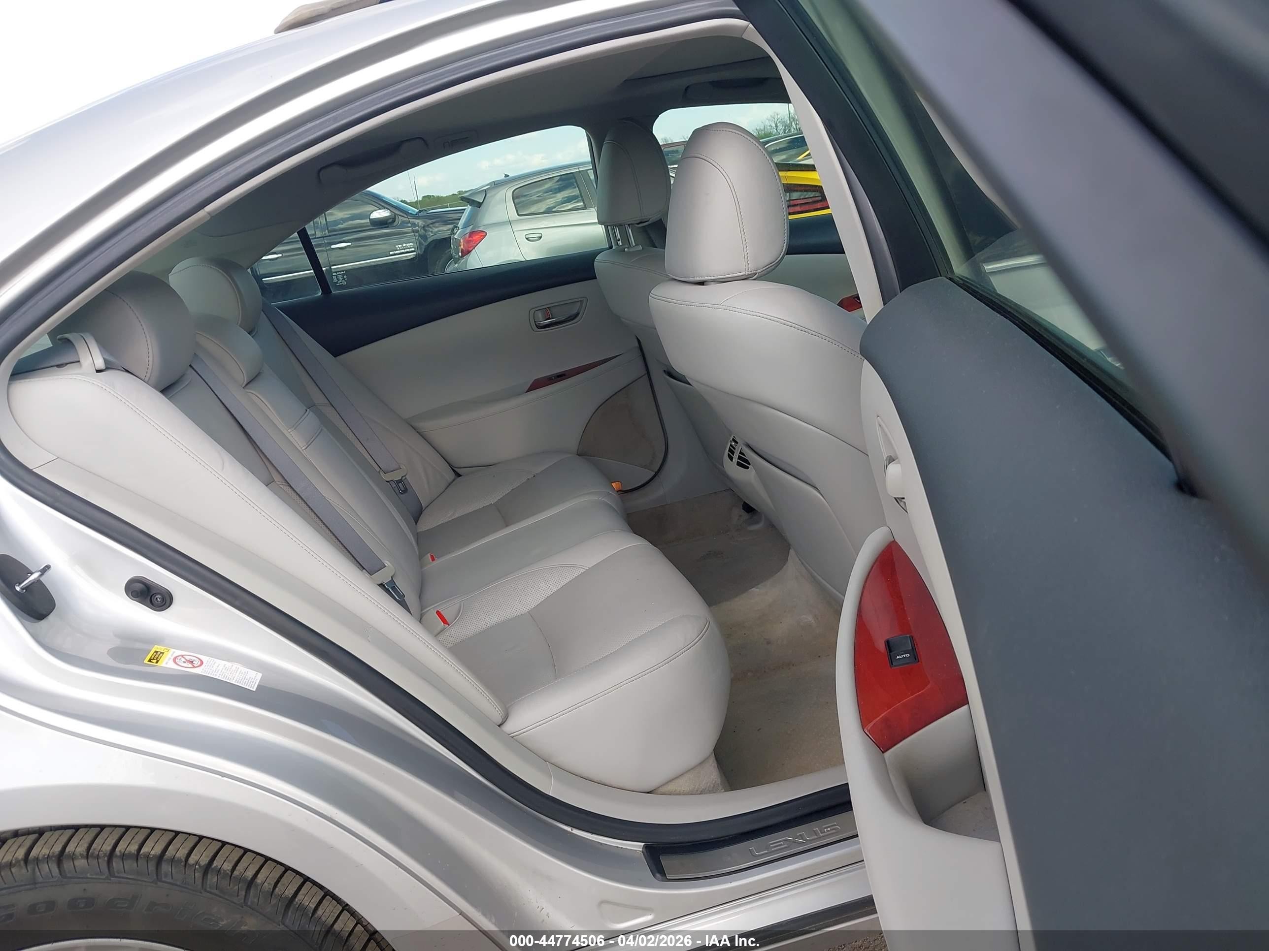 2008 Lexus Es 350 Silver vin: JTHBJ46G482184388