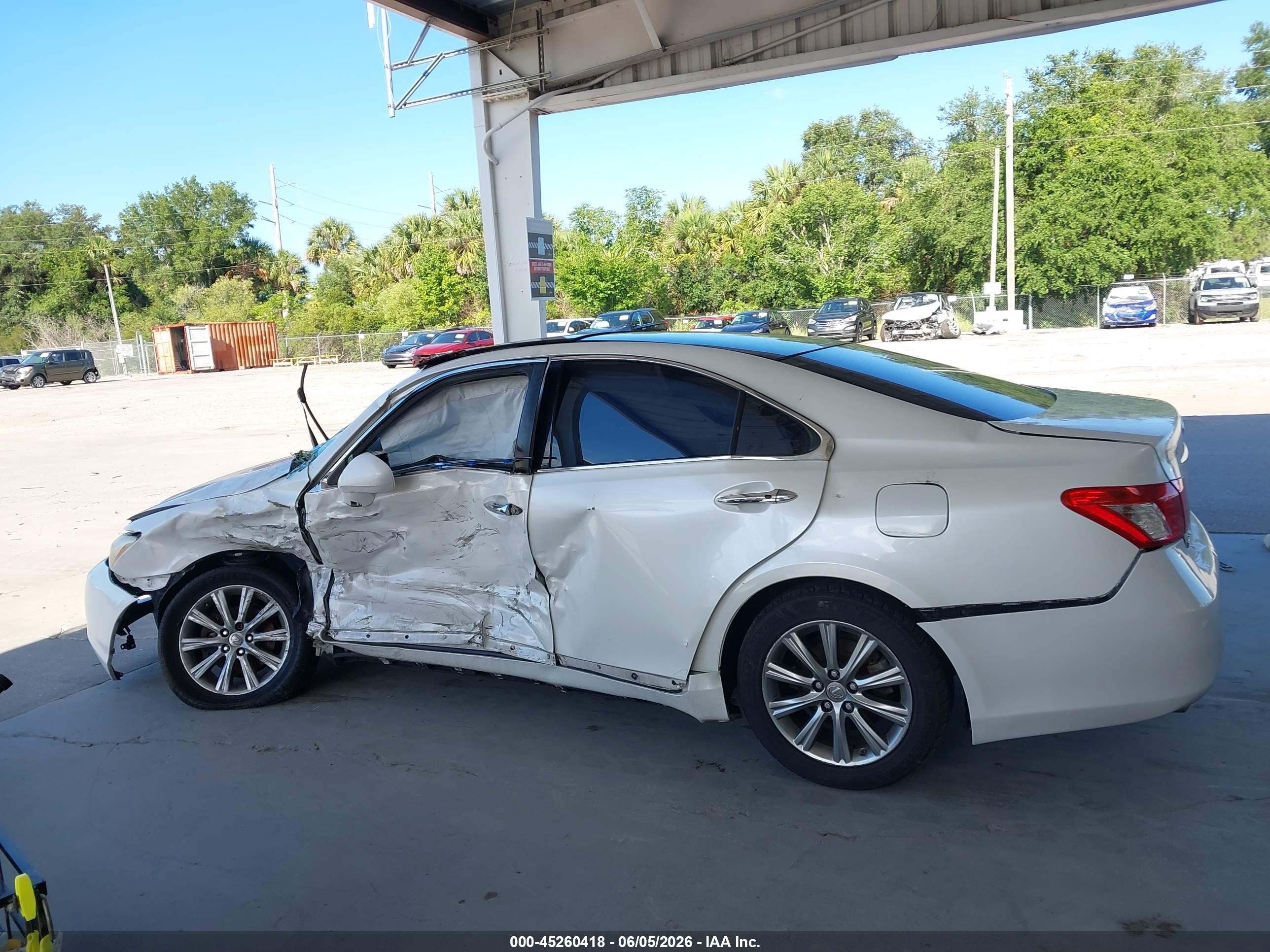 2008 Lexus Es 350   White vin: JTHBJ46G482220452