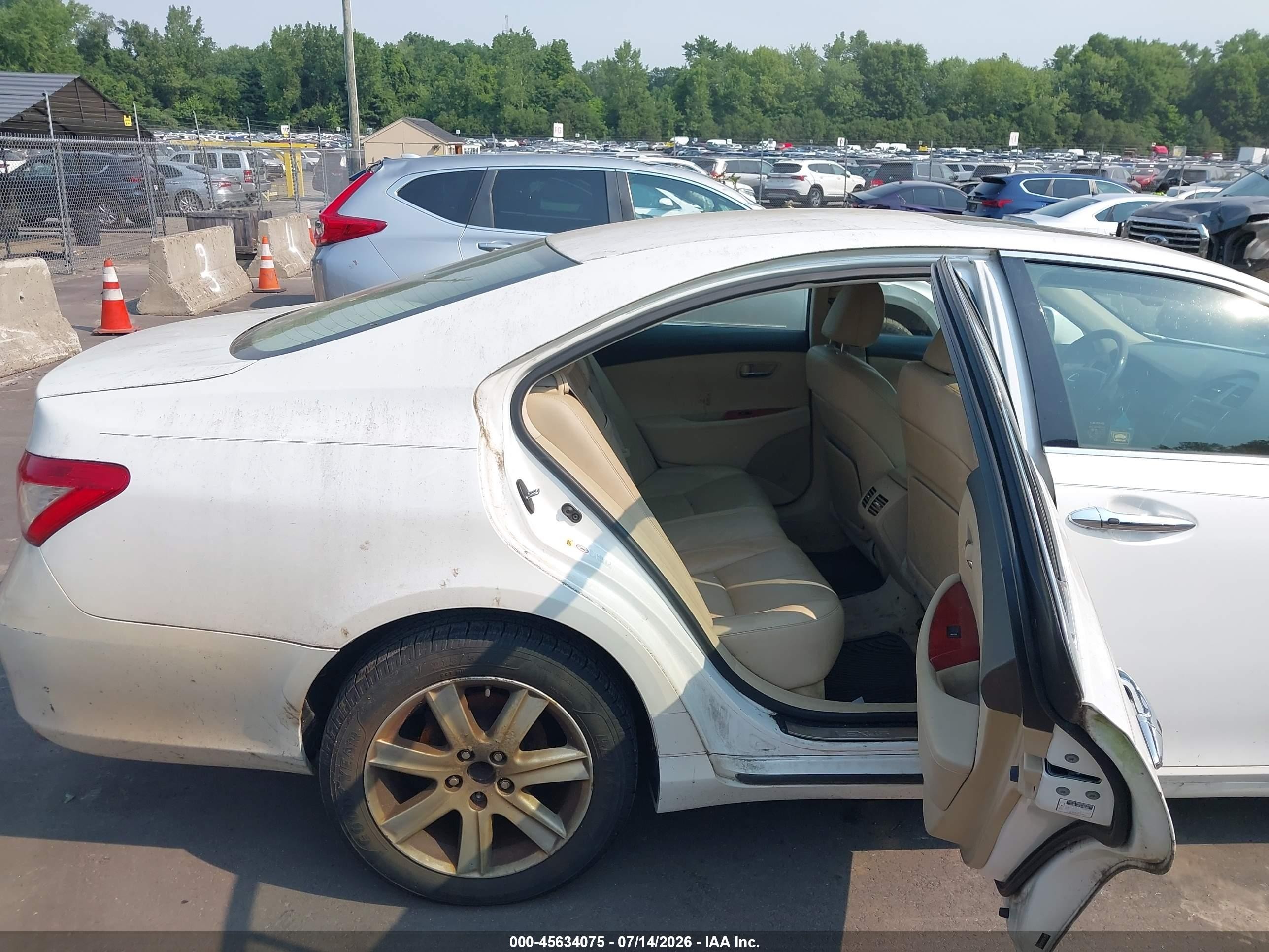 2008 Lexus Es 350   White vin: JTHBJ46G482267593