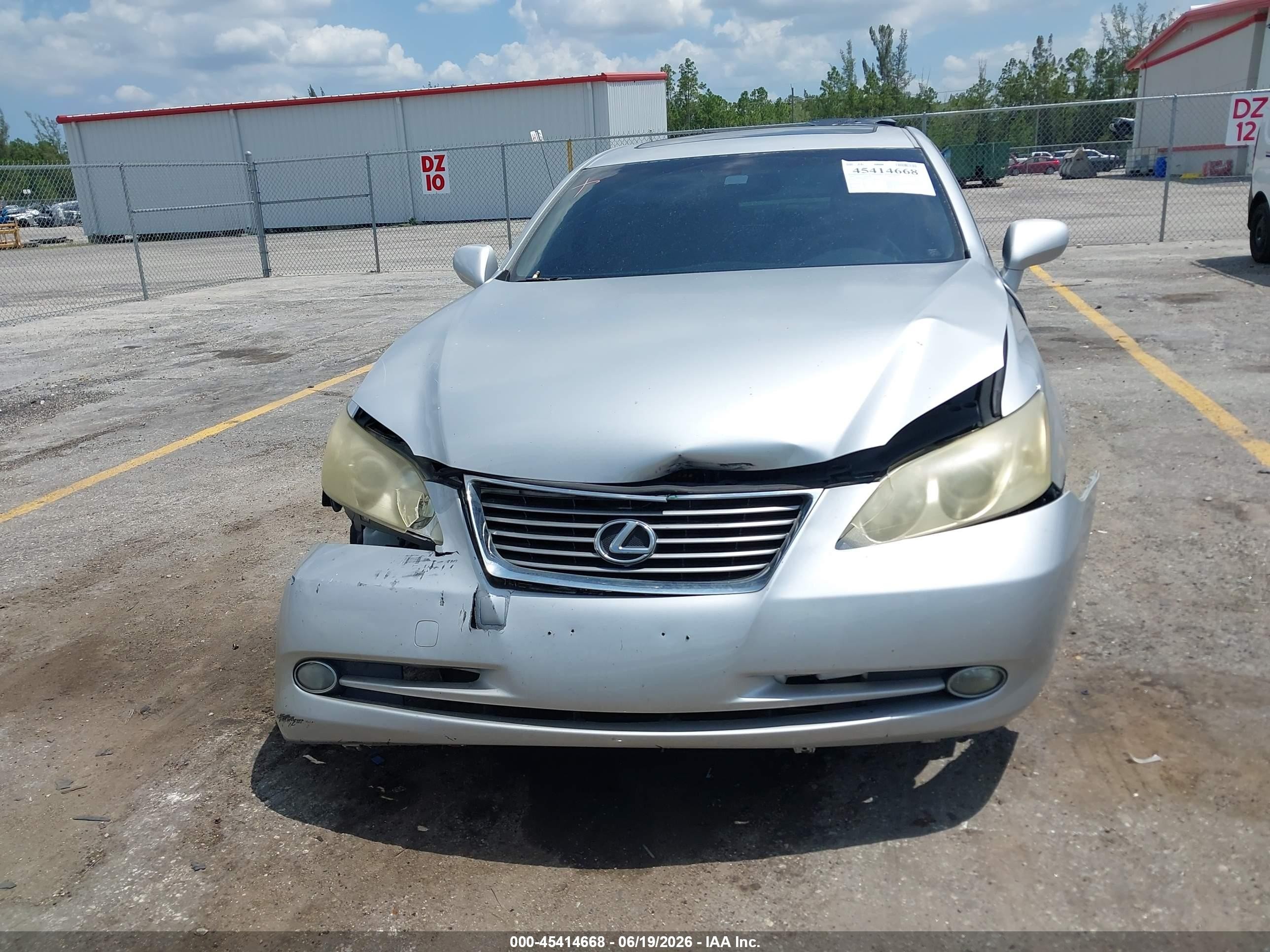 2009 Lexus Es 350   Silver vin: JTHBJ46G492291930